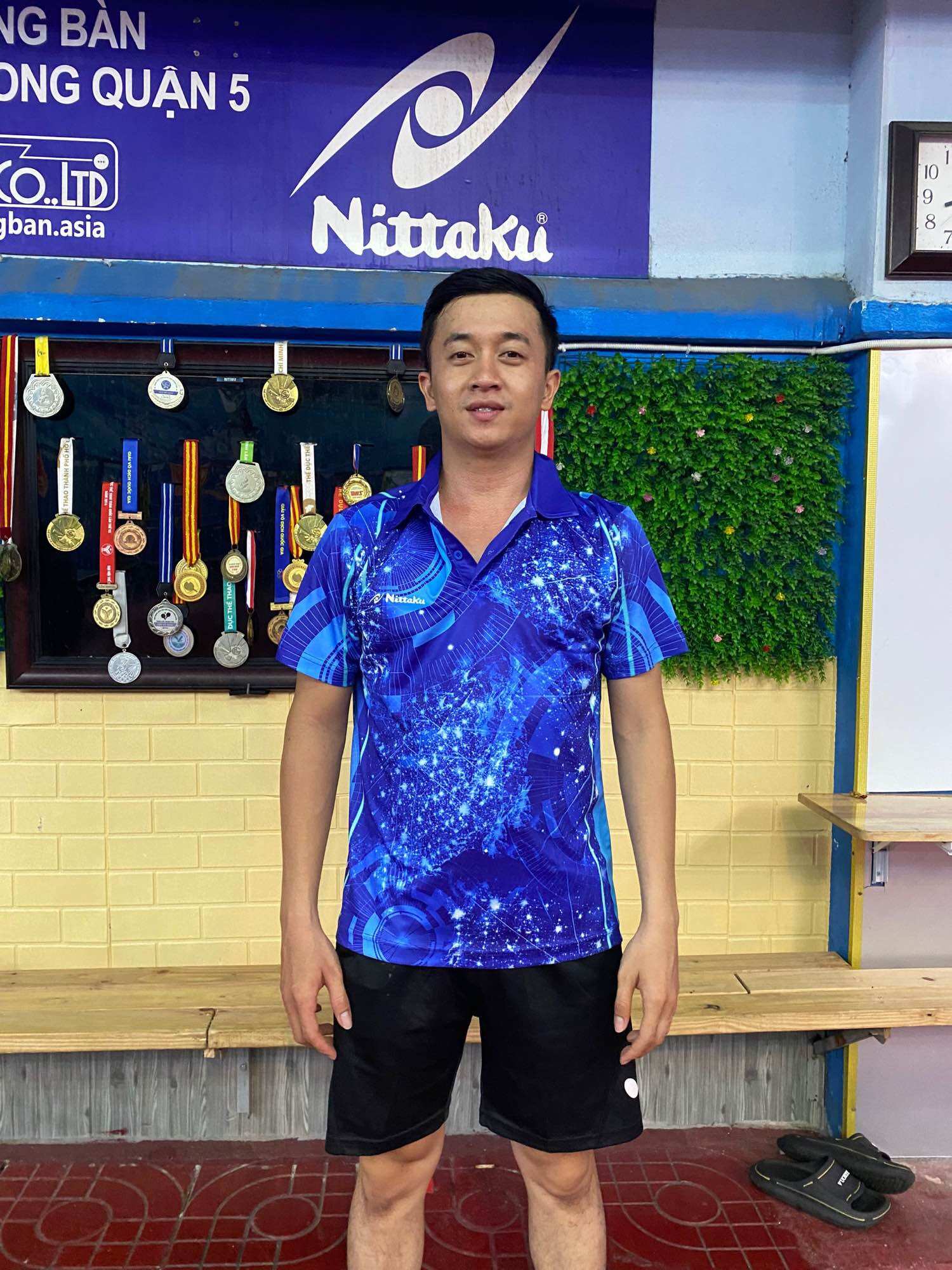 Áo bóng bàn nittaku nv2302 đỏ - hàng vn chất lượng cao
