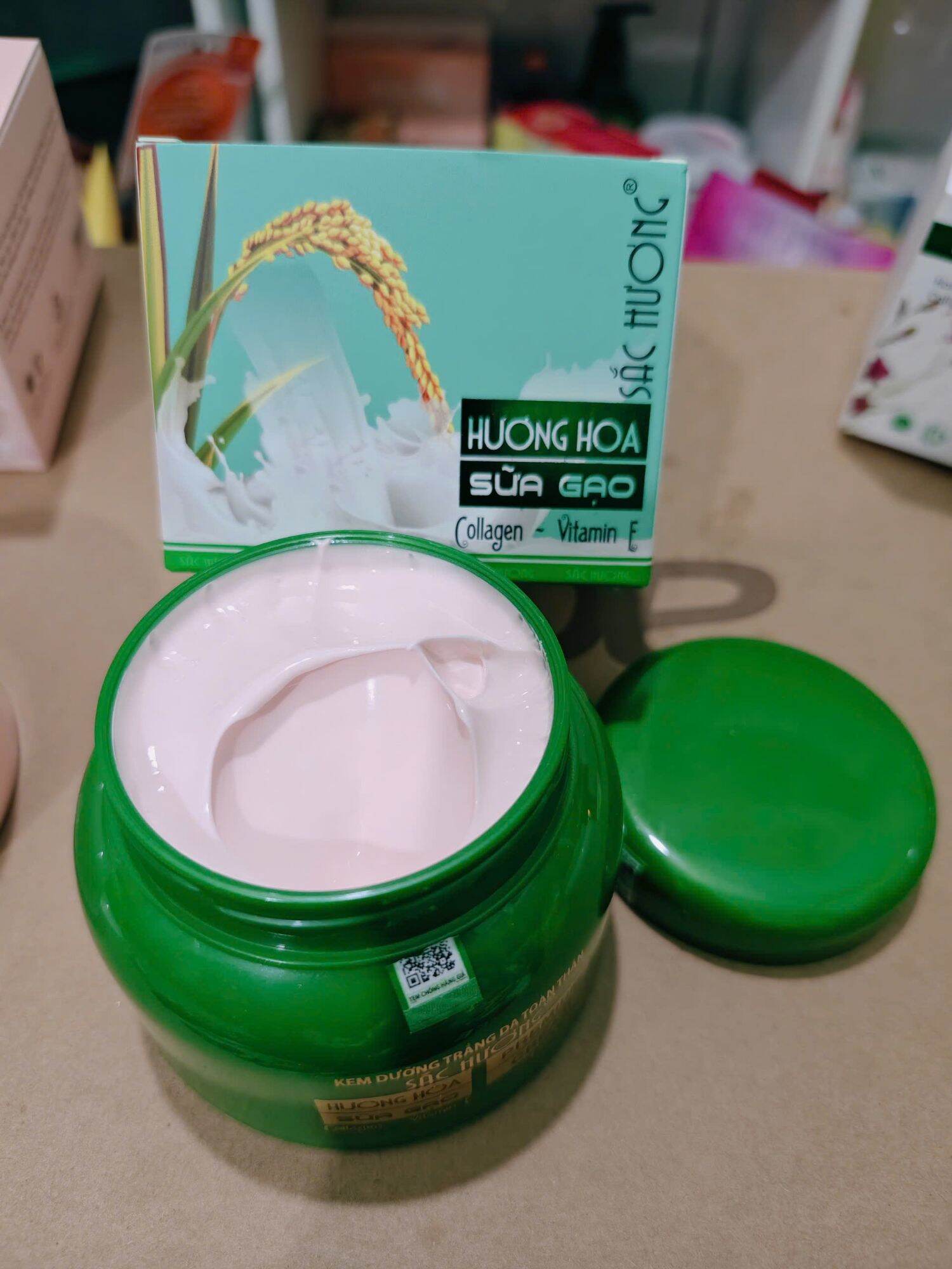  Kem Dưỡng Trắng Toàn Thân SẮC HƯƠNG Sữa Gạo Collagen - White 130g 