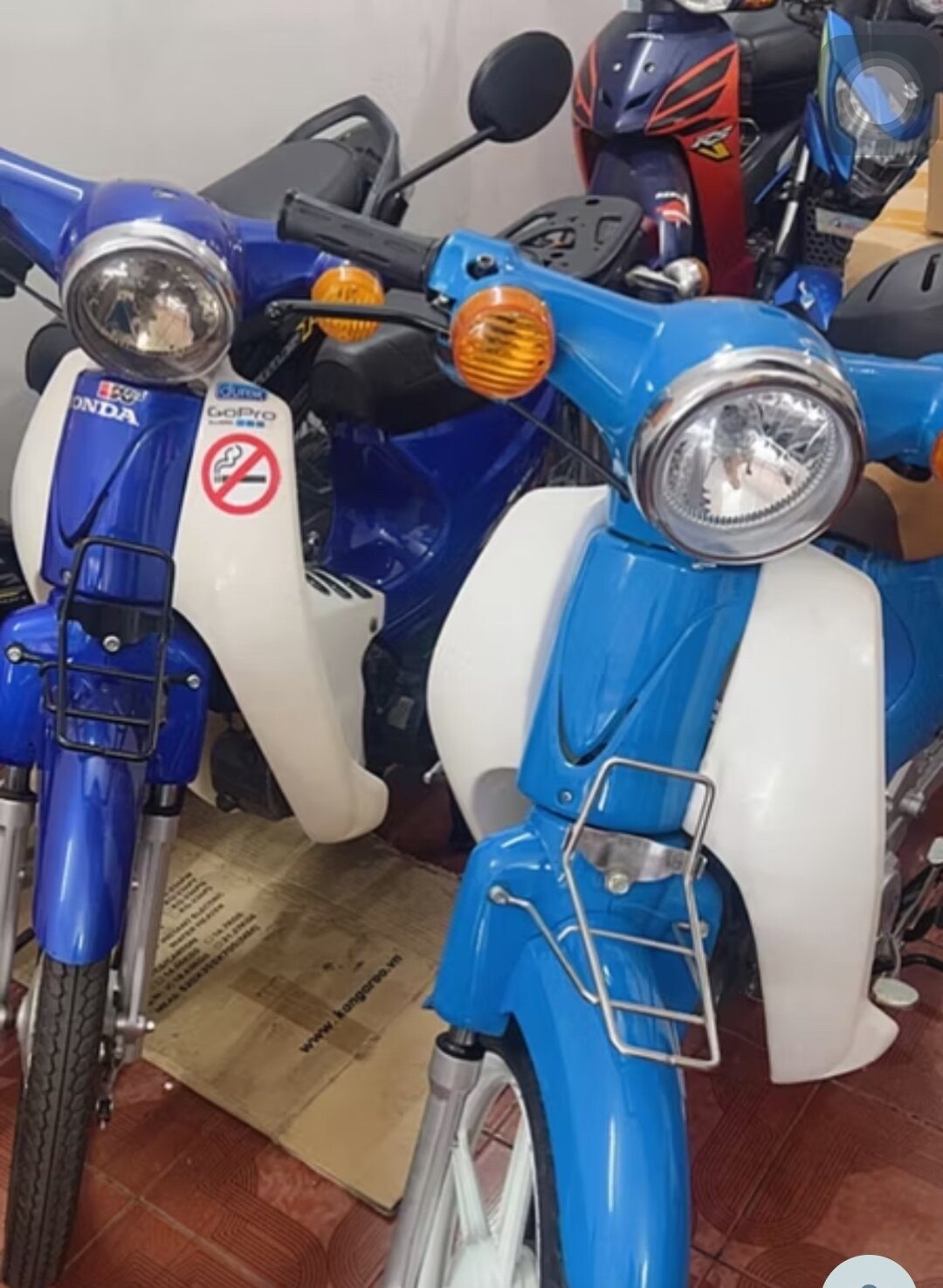 Bộ đèn pha xe CUB đời mới.