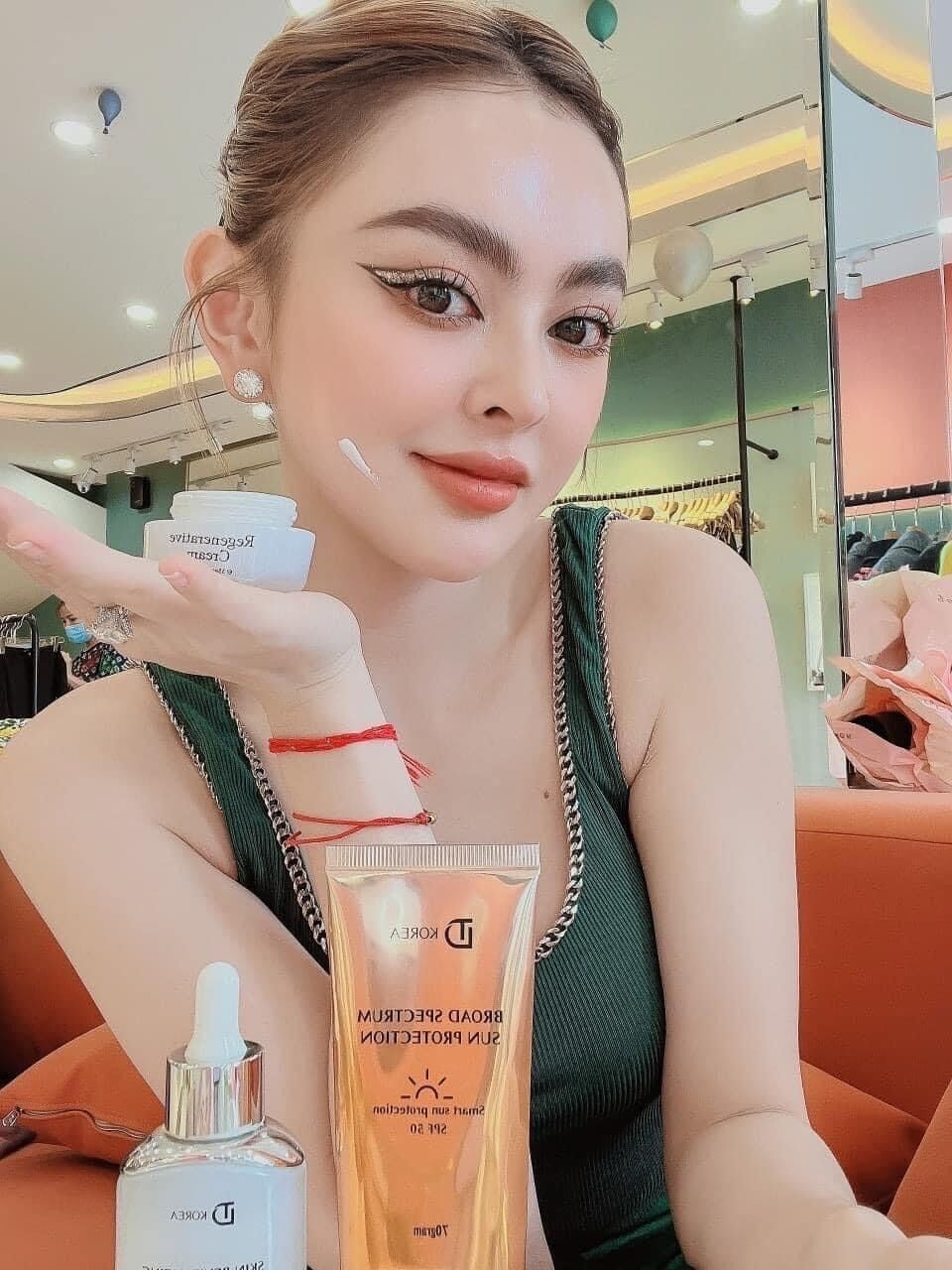 KEM FACE DƯỠNG DA MẶT TRANG NEMO