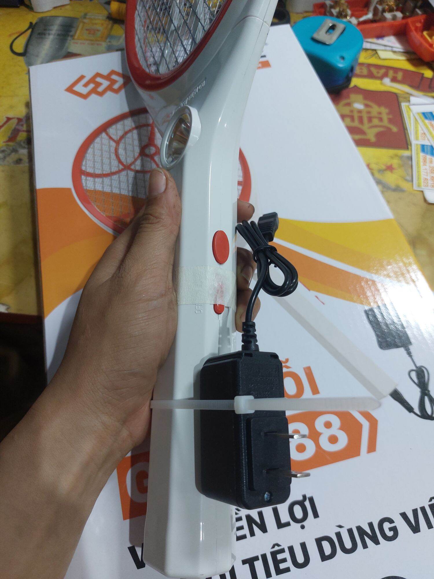 VỢT MUỖI G8 SIÊU BỀN, GIÁ RẺ