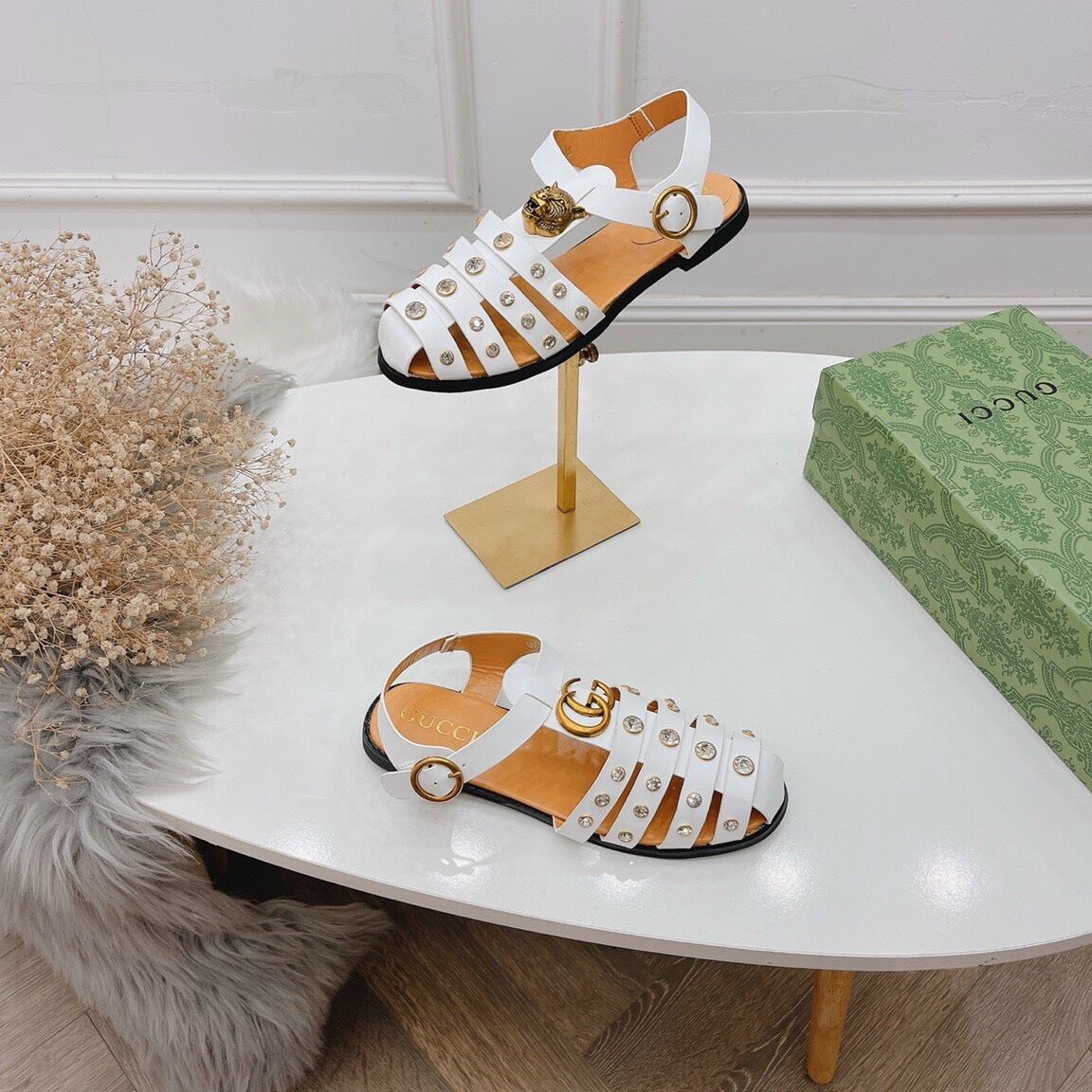 Sandal rọ Gucci