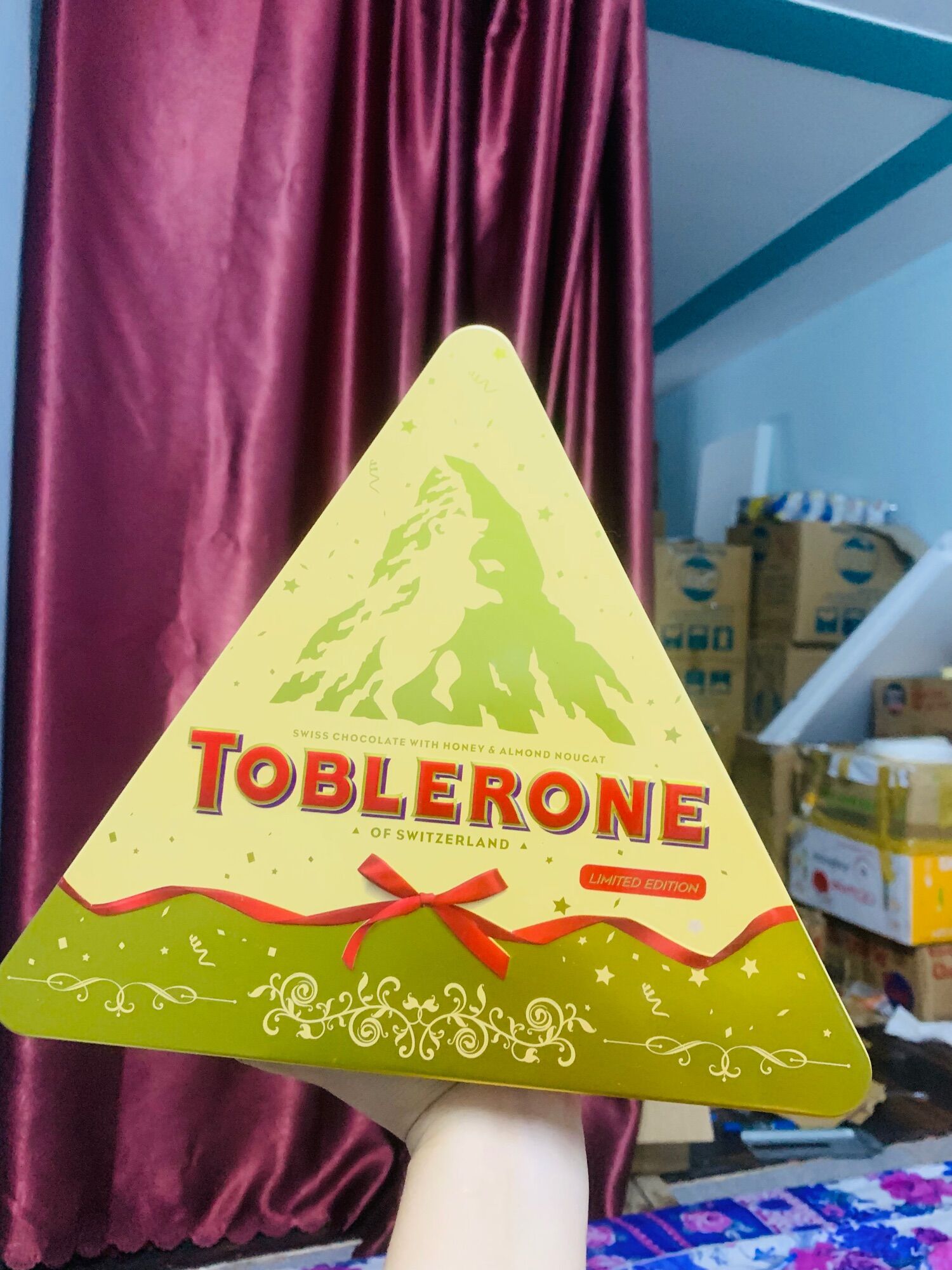 Hộp quà socola Toblerone 160g