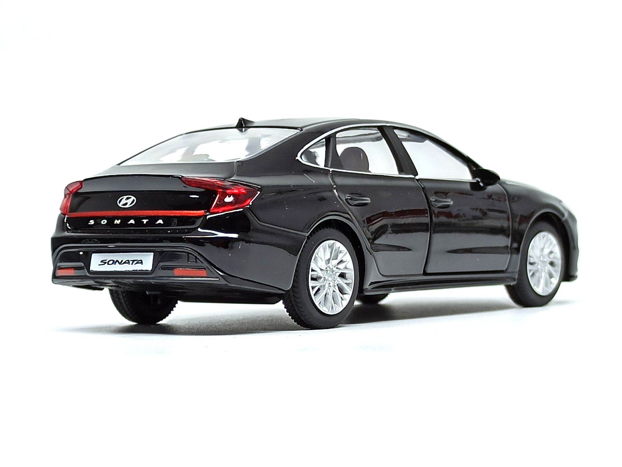 Mô hình xe Hyundai Sonata DN8