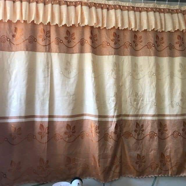 Rèm cửa sổ ri đô ngăn phòng vải gấm