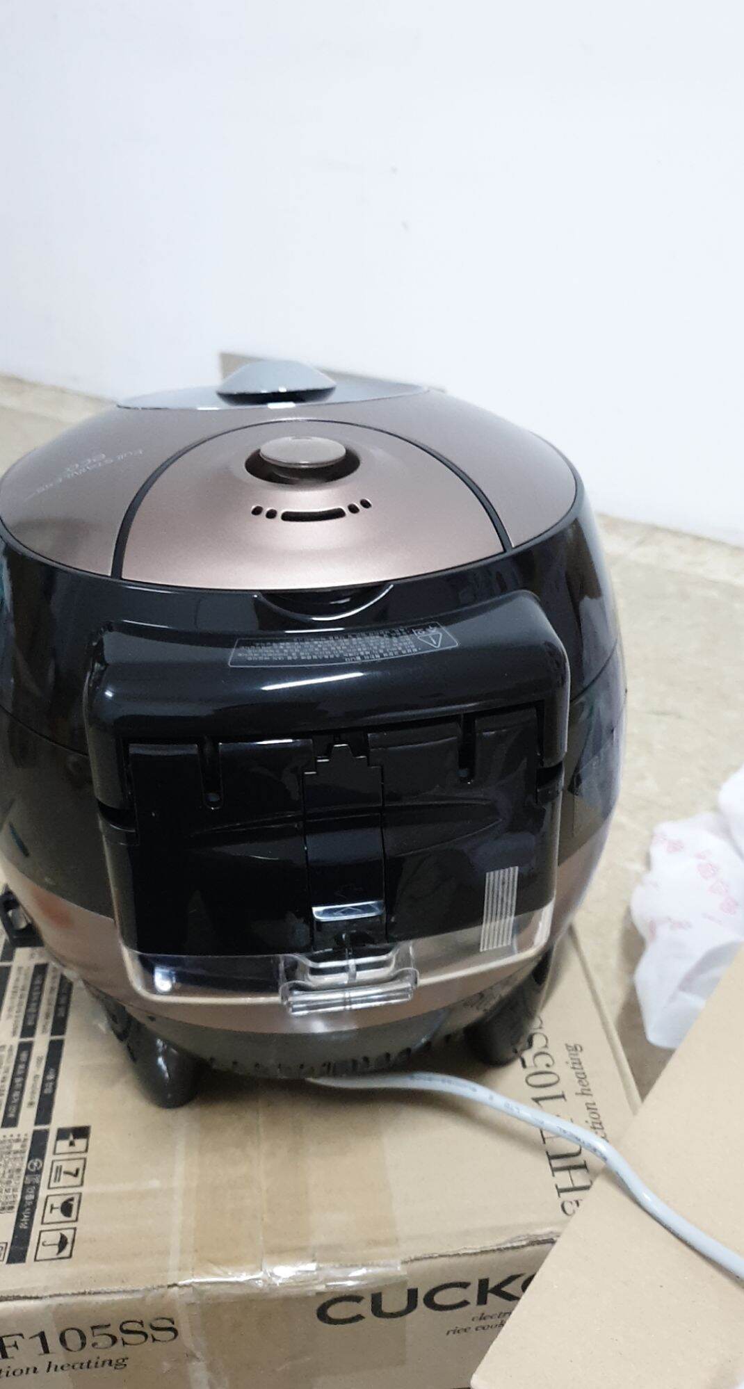 Nồi Cơm Điện Cao Tần Cuckoo IH CRP-AHXB1060FB. [Bảo Hành Chính Hãng Cuckoo]