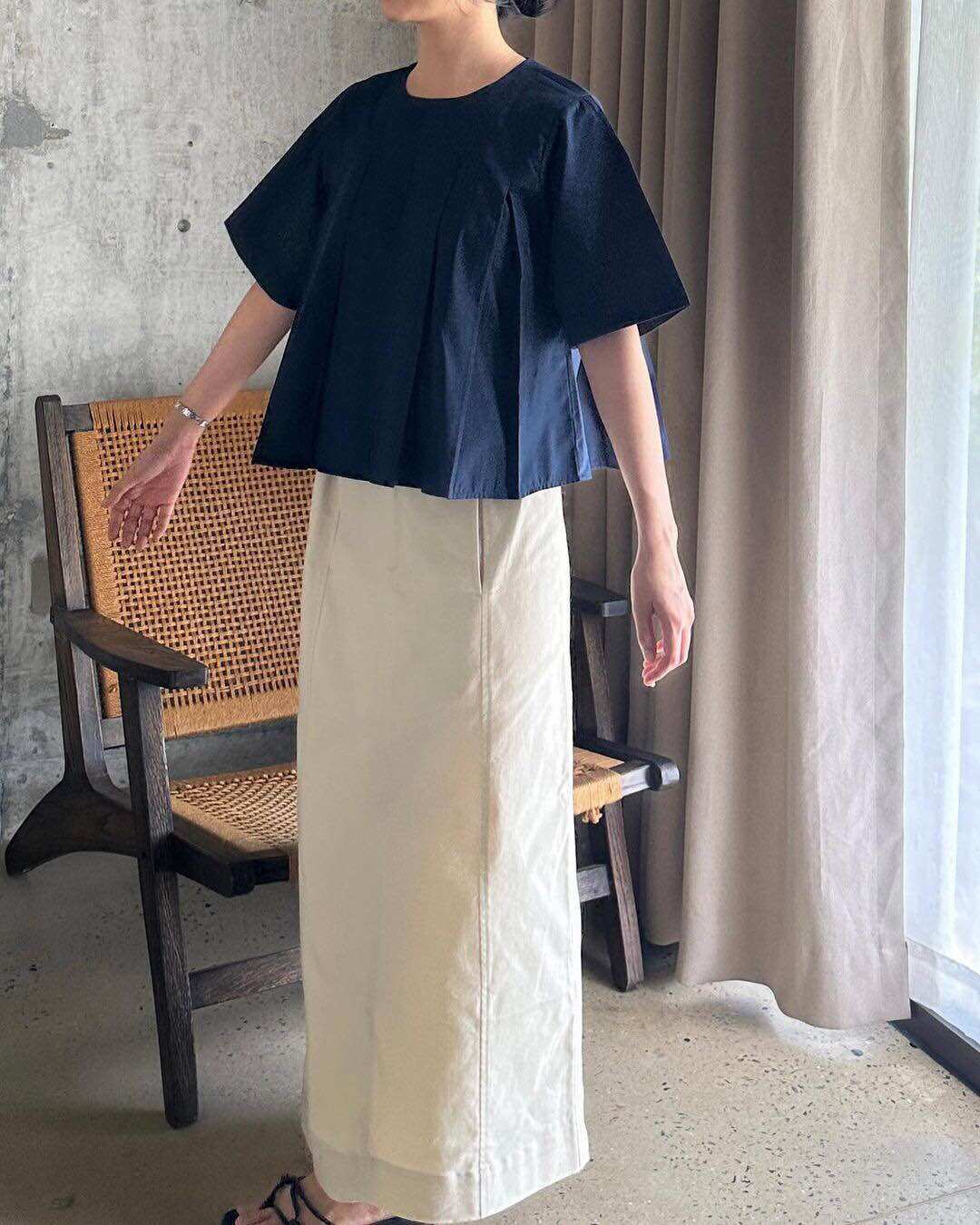 DOB - Áo dáng lửng xếp ly Thali