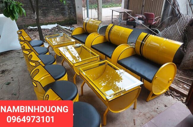 Bộ bàn ghế từ thùng phuy đẹp như hình (giá 1 bộ 1 bàn 4 ghế hoặc 1 bàn 3 ghế)