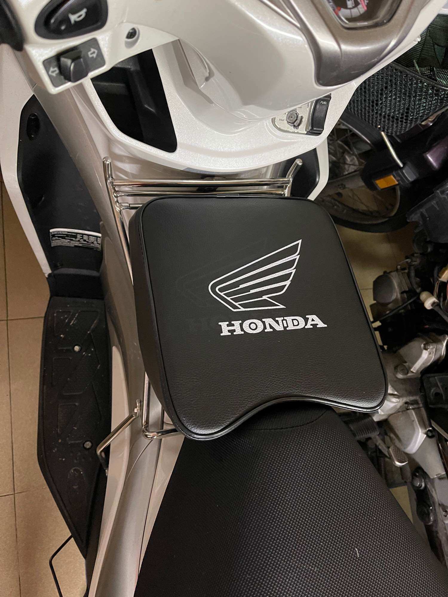GHẾ EM BÉ ChO XE AIRBLADE -PCX -NVX