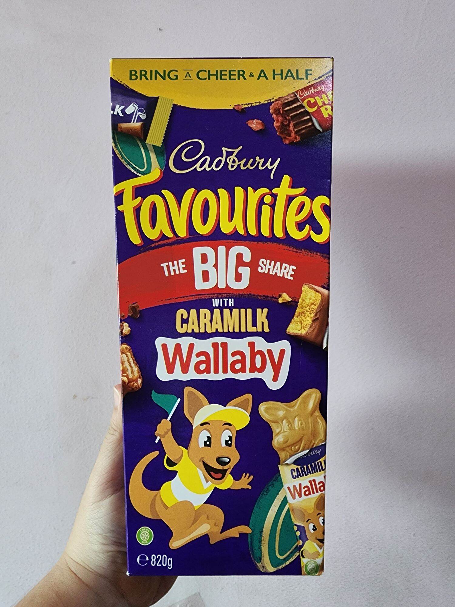 Chocolate Cadbury Favourites The Big Share with Caramilk wallaby sôcôla