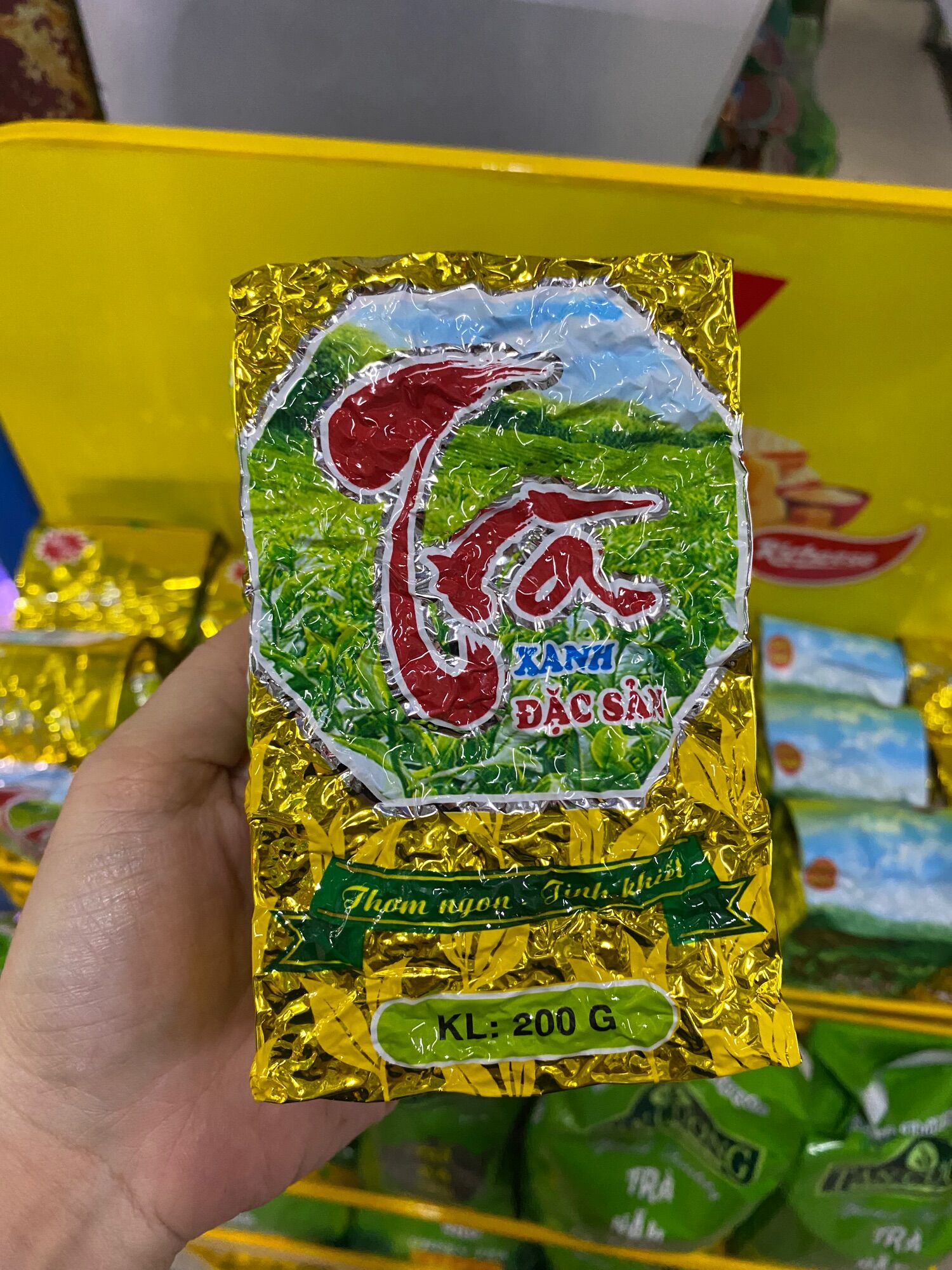 Trà xanh túi vàng- Tân cương gói 200gam