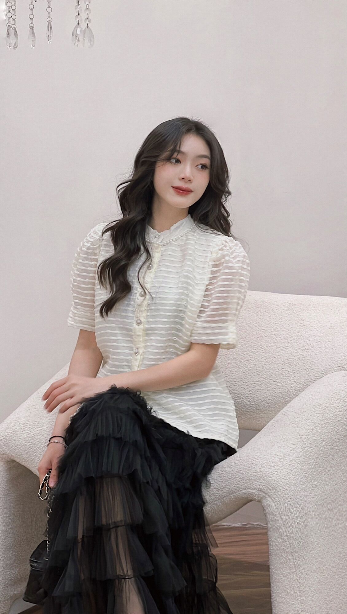 OUTSET - Áo tiểu thư cổ ngọc xinh xắn
