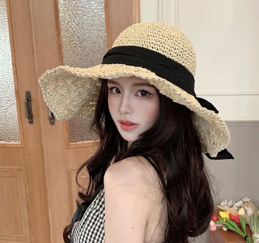 Mũ cói gấp gọn phối dây đen