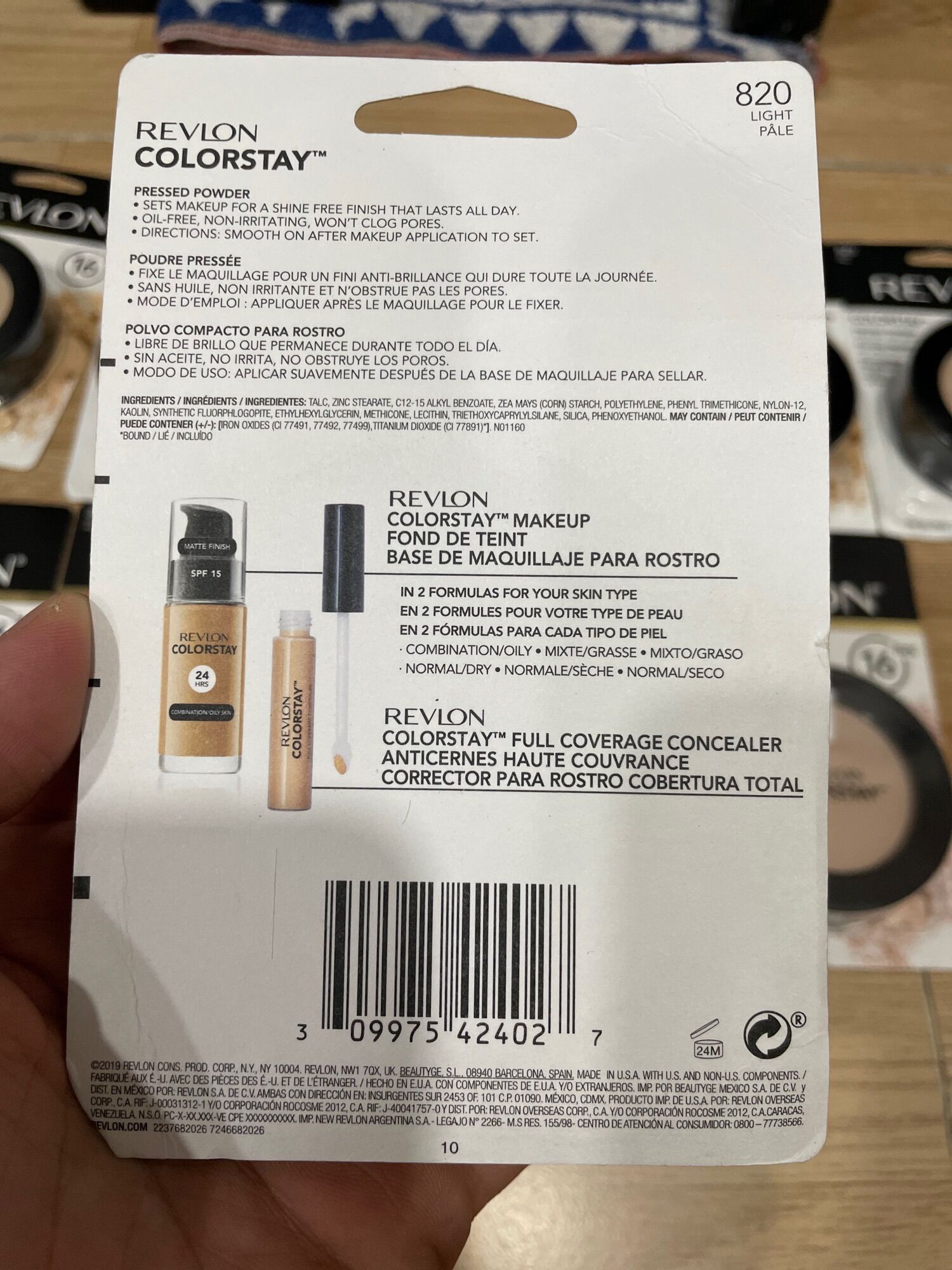 Phấn phủ Revlon Color Stay siêu mịn ,bền màu