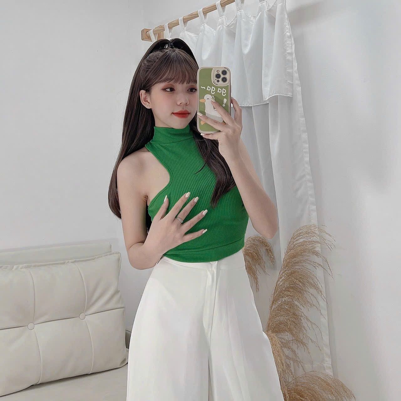 Áo Croptop Ba Lỗ Cổ Lọ Khoét Vai