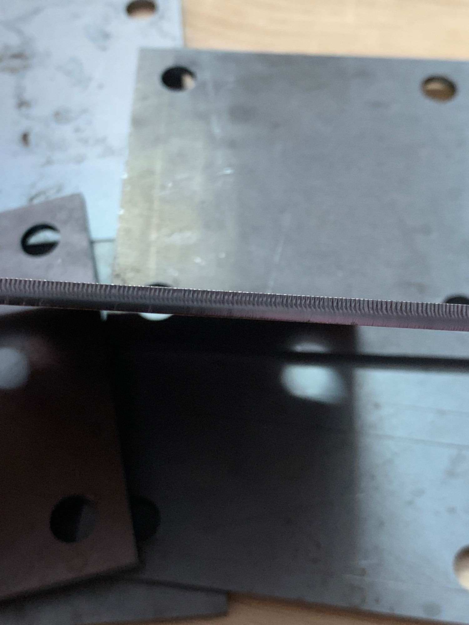 Bản mã 100X100 mm có 4 lỗ phi 10 chiều dày 2mm đến 10mm