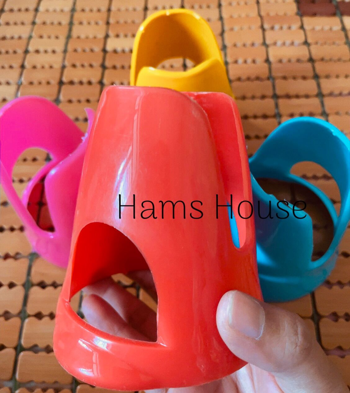 Đế bình nước hamster 2in1