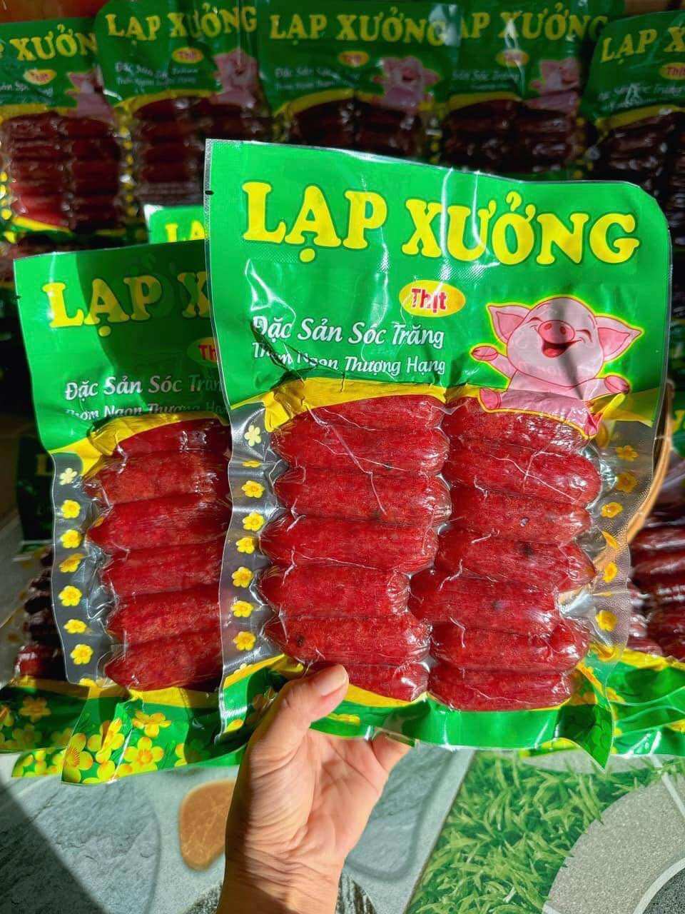 Lạp xưởng heo tiêu đen túi xanh 500g
