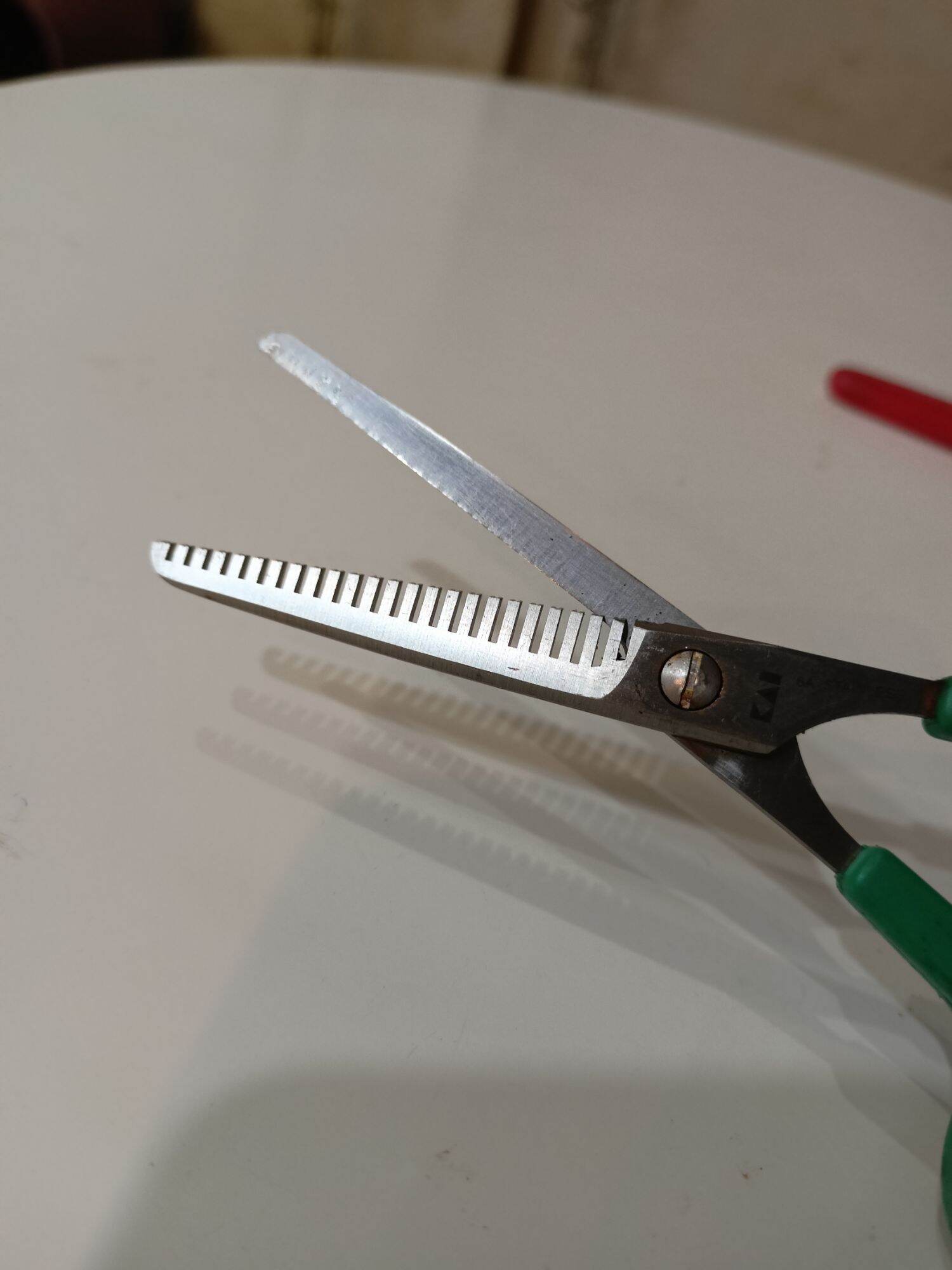 Kéo cắt tóc hiệu Kai hàng Nhật Bãi
