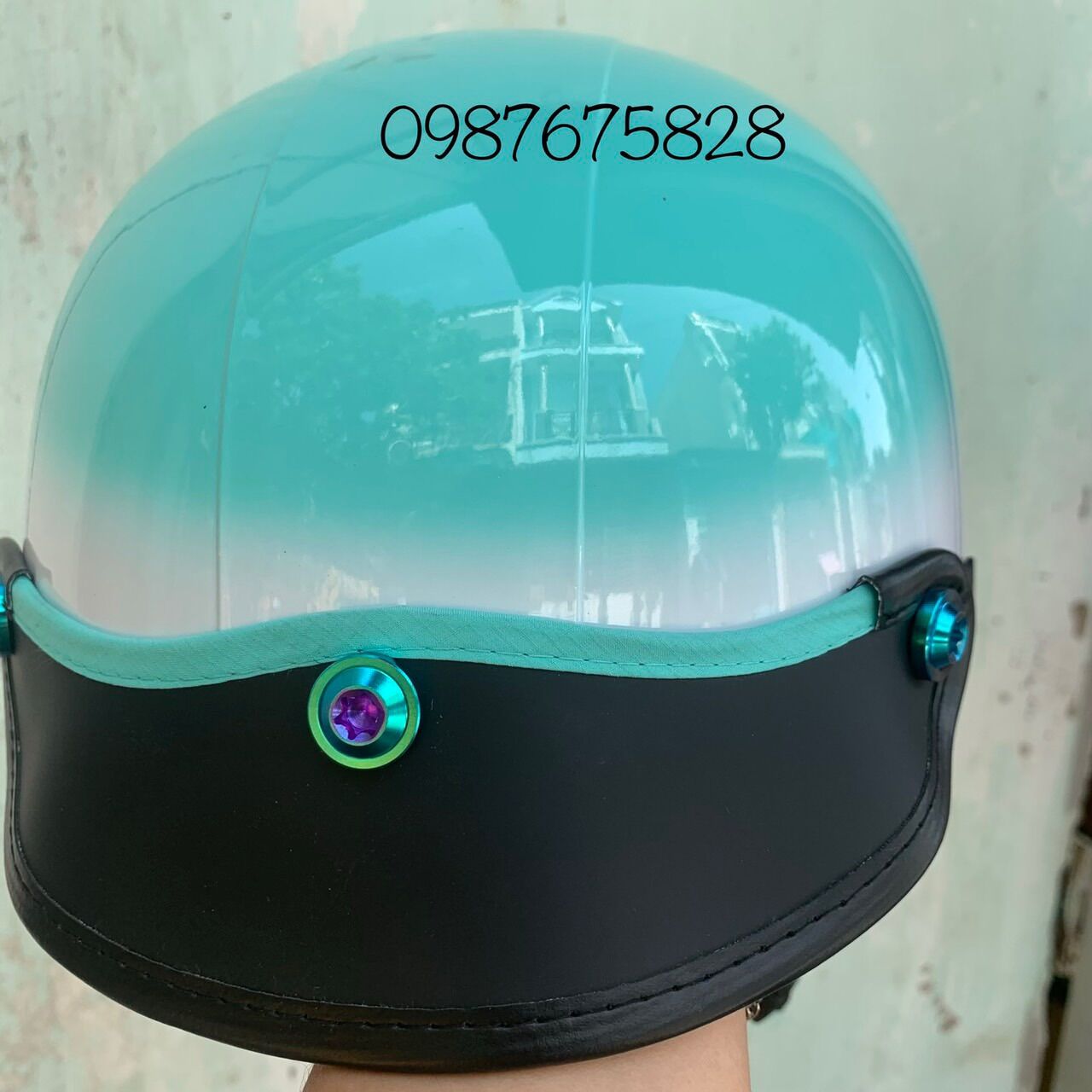 { ẢNH + VIDEO +THẬT } nón sơn 2 màu gắn 3 ốc titan gr5