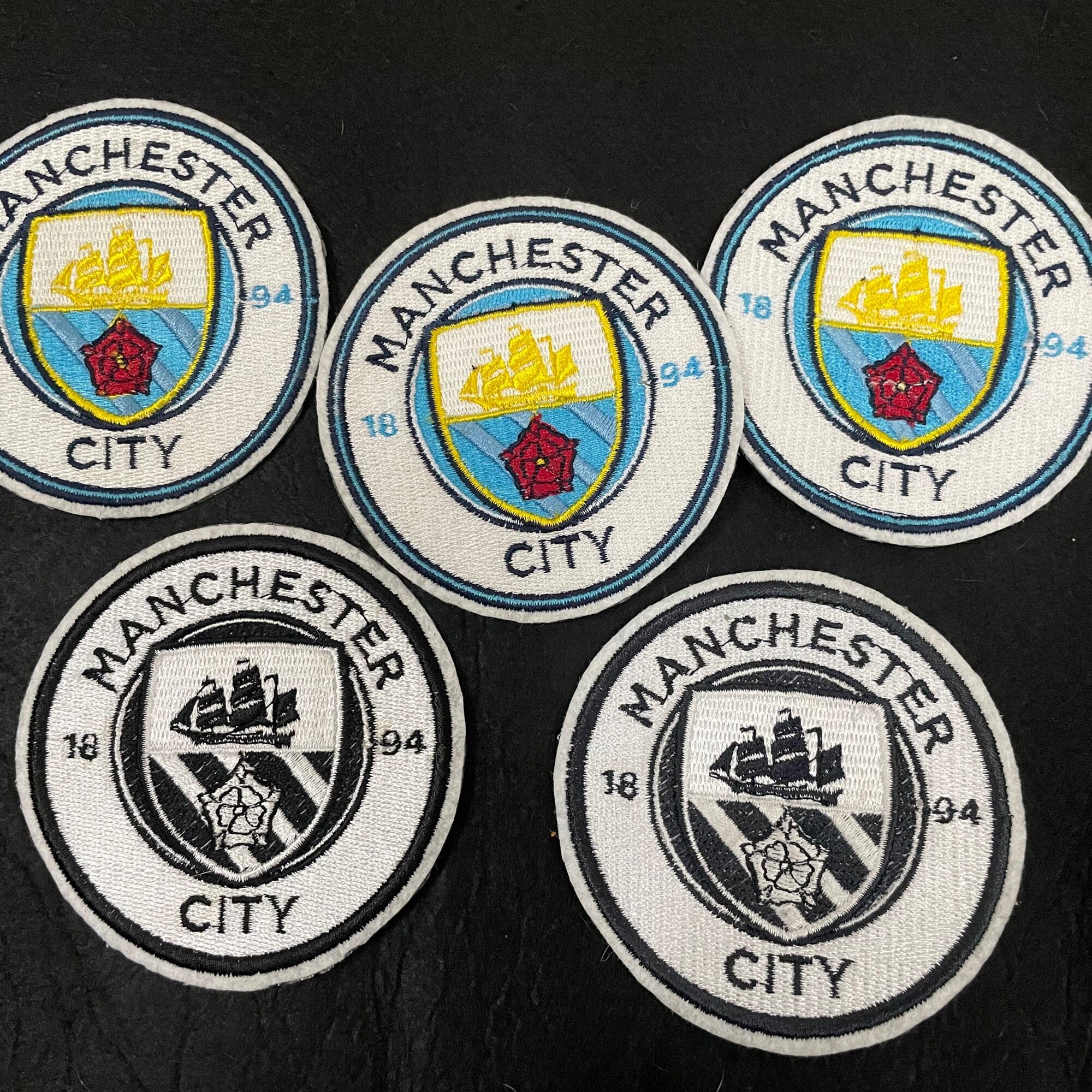Sticker Patch thêu dán ủi logo Manchester City, patch dán ủi quần áo, sticker bóng đá ngoại hạng anh