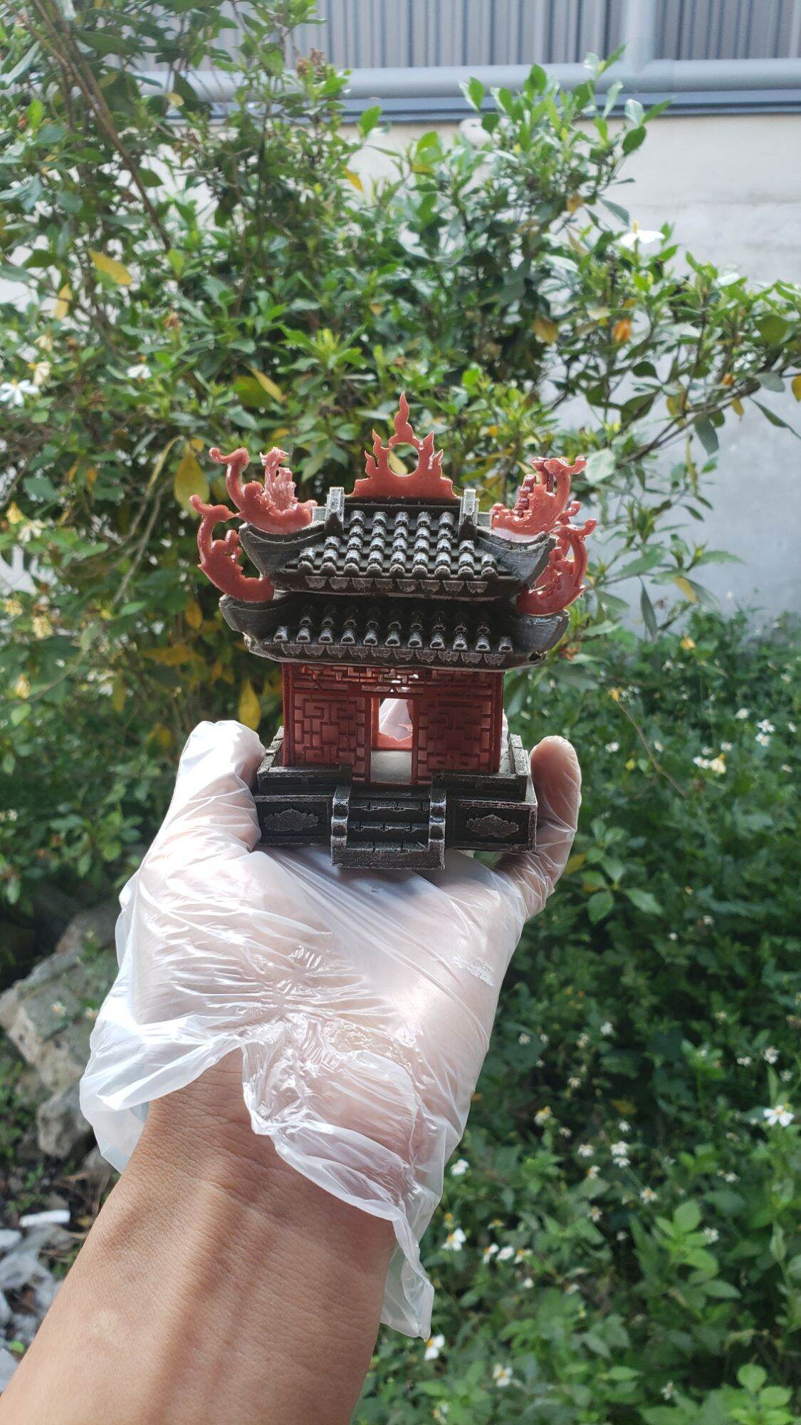 Mô hình tiểu cảnh nhà 1 tầng 2 mái.