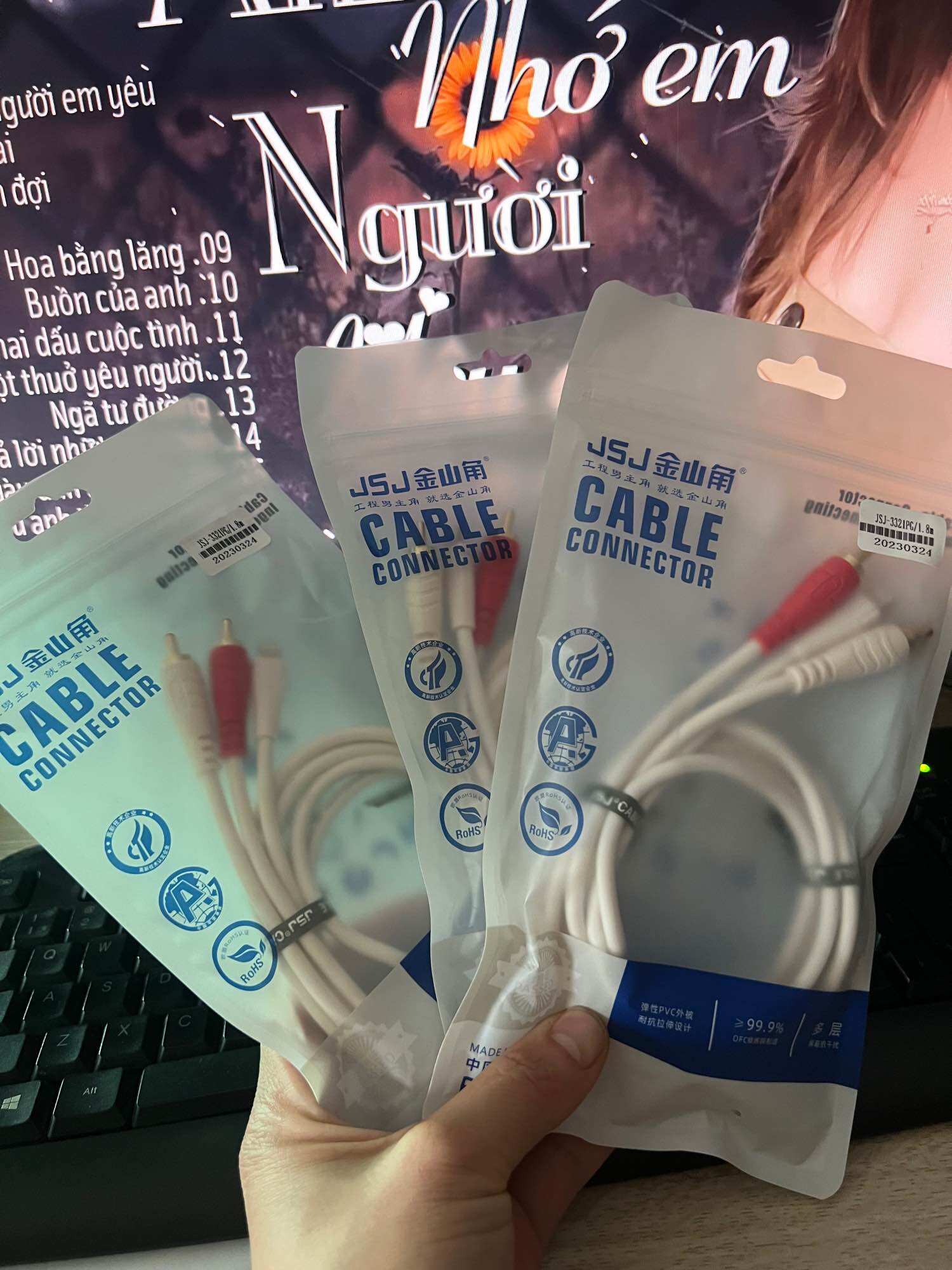 Rắc chuyển đổi từ iPhone sang đầu loa