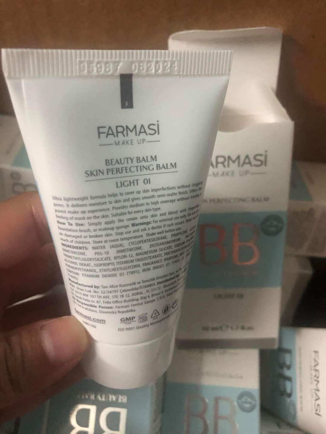 Kem BB che khuyết điểm FARMASI