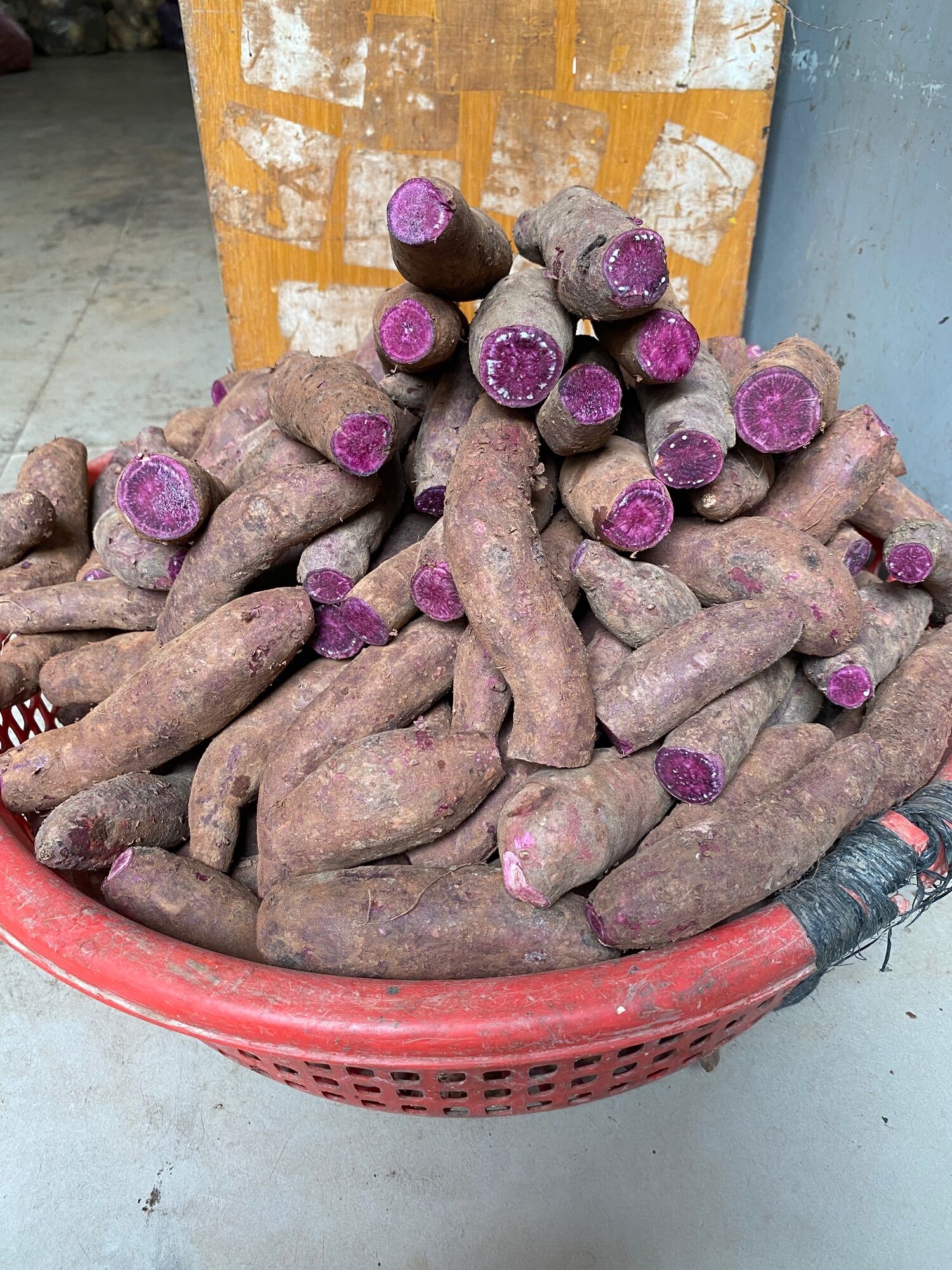 Khoai Lang Tím (1kg) Giao Toàn Quốc