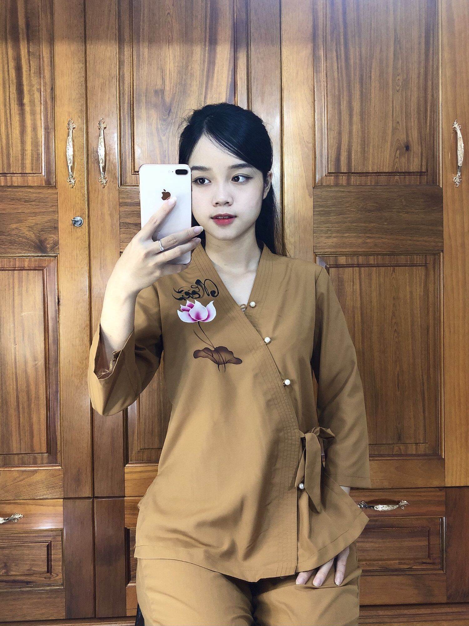Bộ nữ đi chùa nhật vẽ cột nơ size 40-65kg