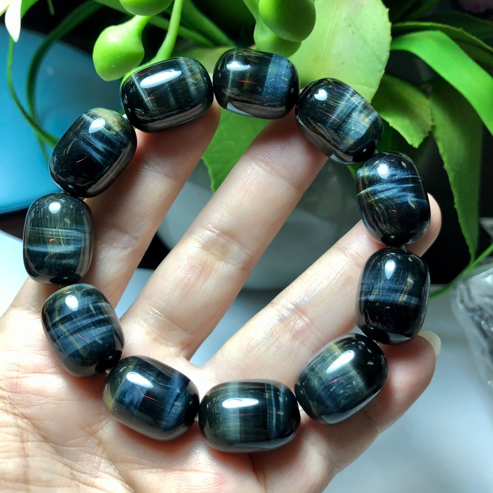 Vòng tay mắt hổ lu thống nhiều màu