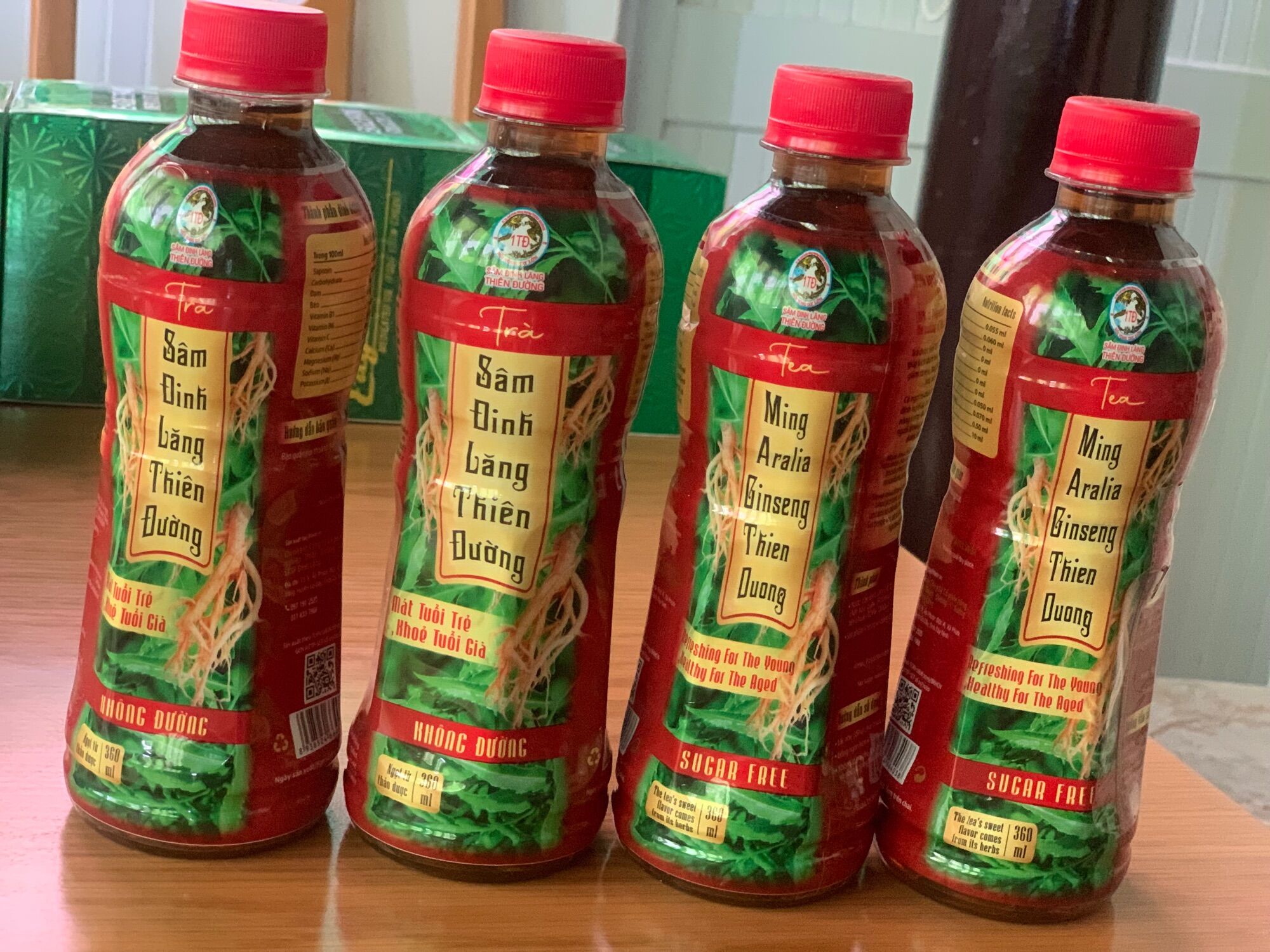 1 Thùng Sâm Đinh Lăng Thiên Đường 24 chai/350ml