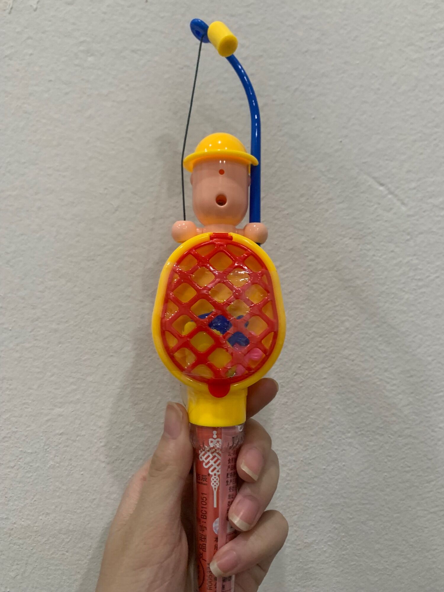 kẹo đồ chơi câu cá kèm kẹo