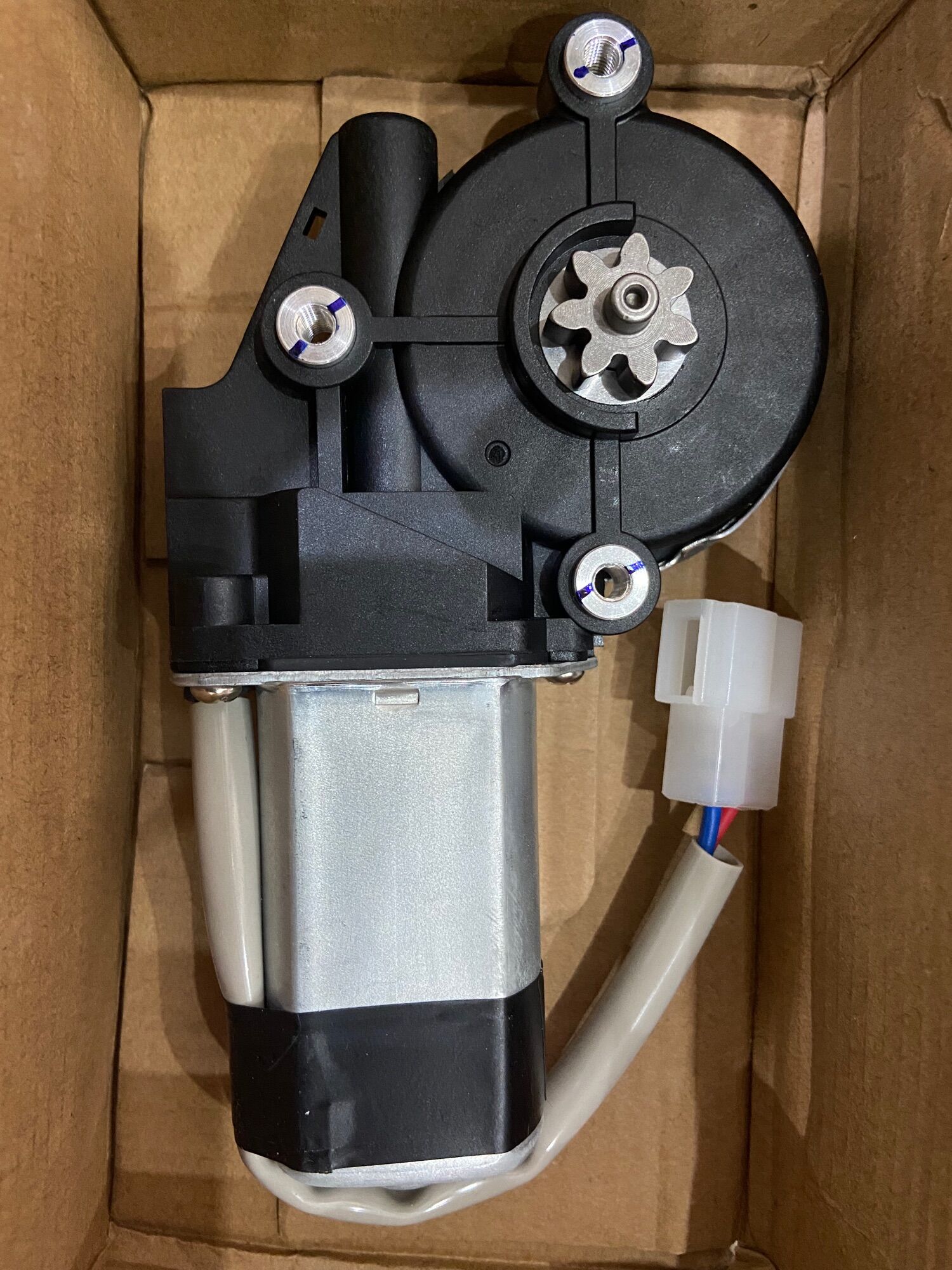 Mô tơ kính điện 24 Volt