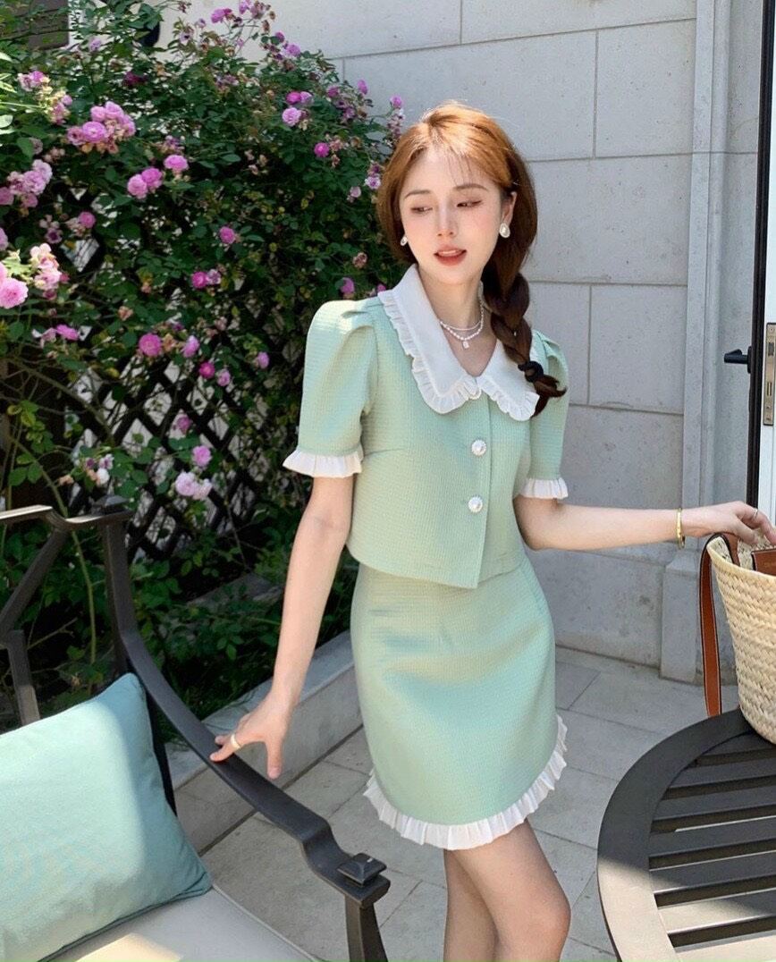 Set xốp xanh viền bèo áo cổ sen kèm chân váy
