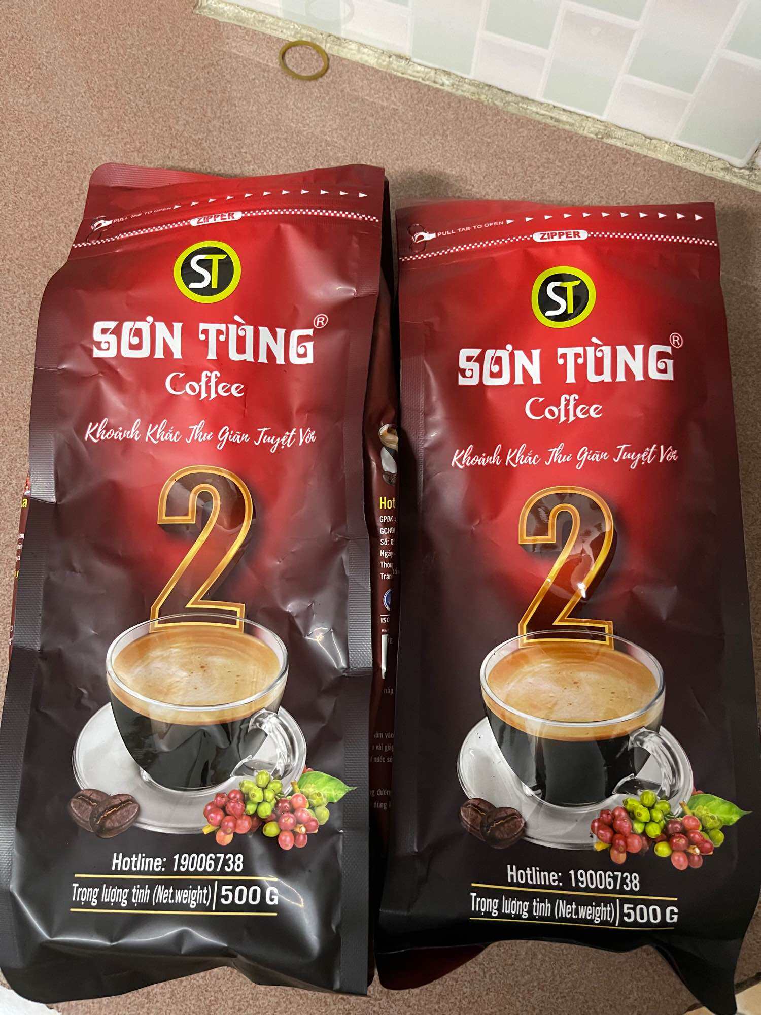 Combo 2 gói cafe Sơn Tùng 2 loại 500g dùng để pha chế cafe hoặc làm nguyên liệu kết hợp với các món ăn khác