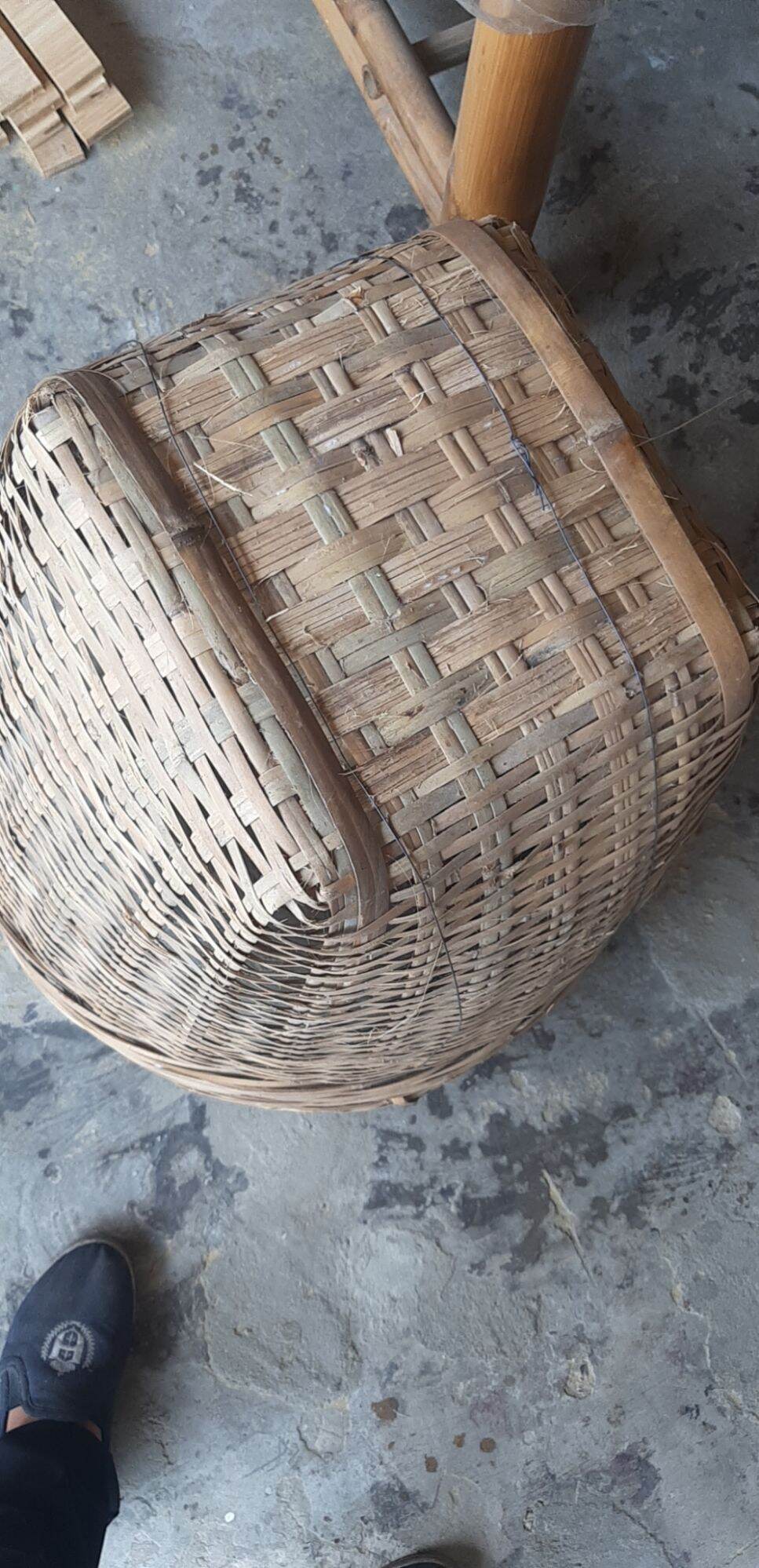 Cần xé ,giỏ tre