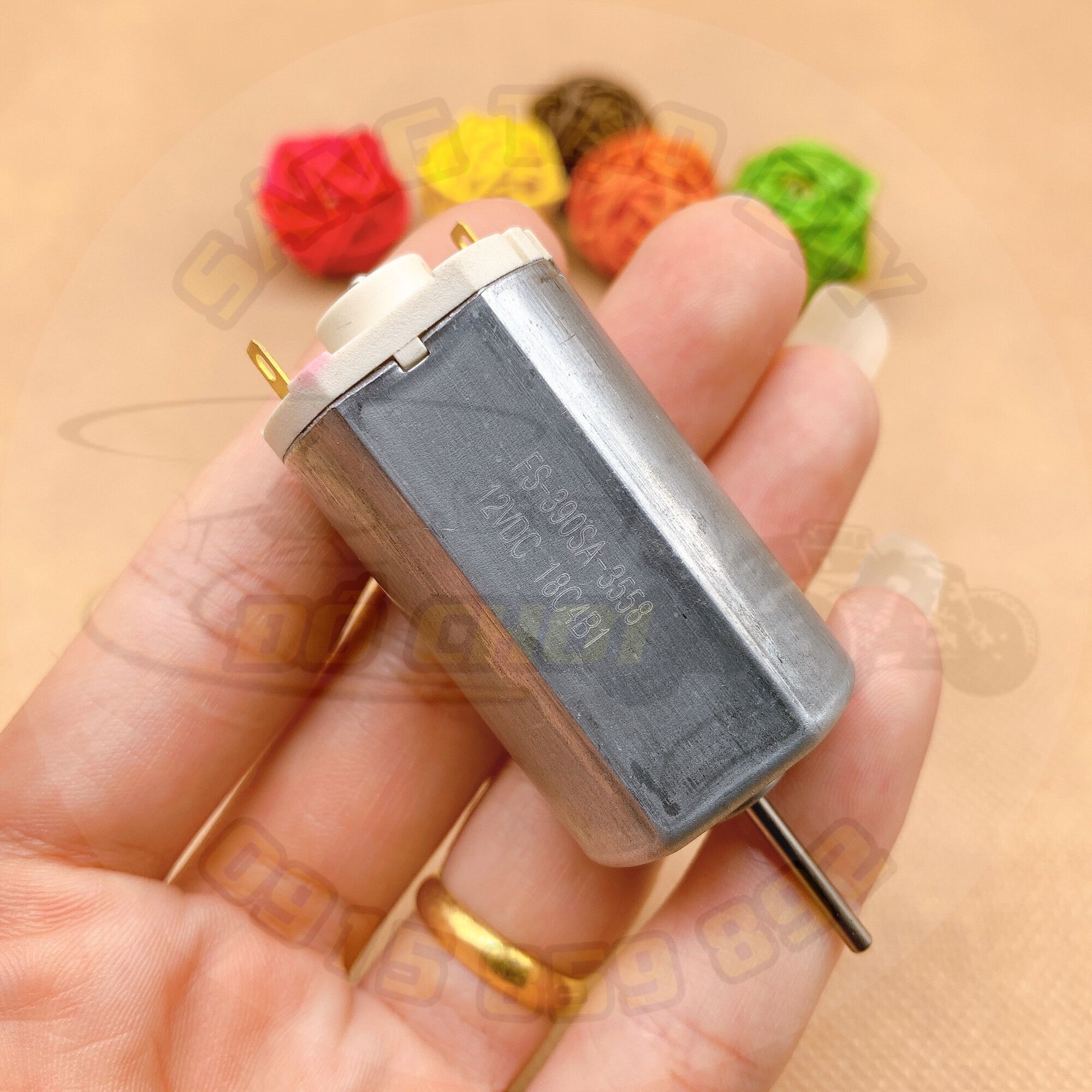 Motor 390 DC12V 15200 vòng/phút. Động cơ tông đơ cắt tóc dùng điện, từ tính mạnh mẽ và tốc độ cao