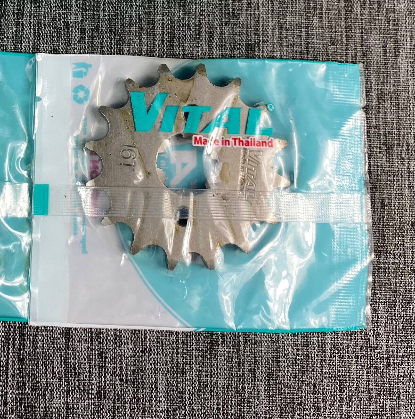 Nhông dĩa winner 150/v1 /winner x /sonic 150 nhông 13t-14t-15t-16t-17t /dĩa 36t-38t-39t-40t-41t-42t-43t-44t hiệu vital chính hãng thailan