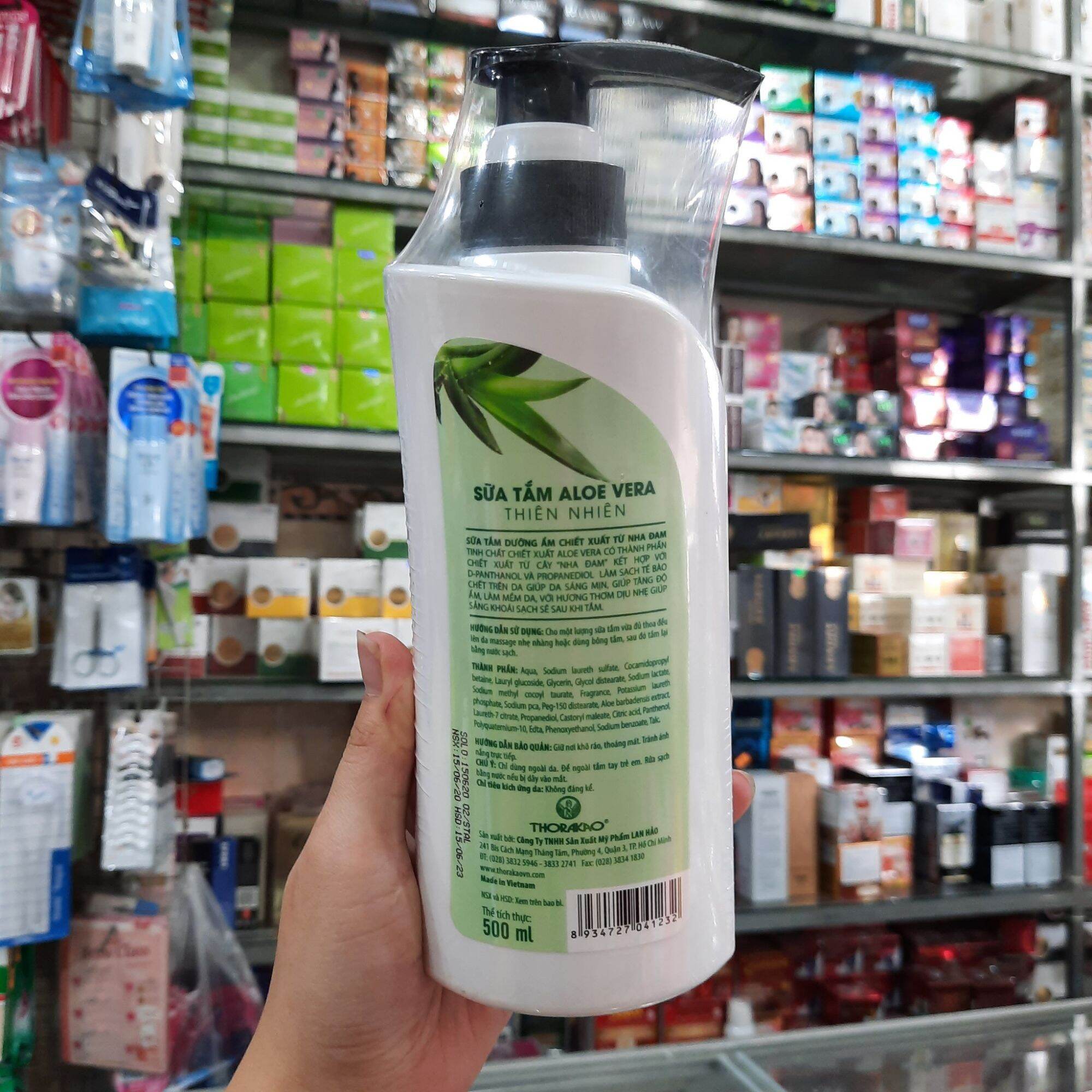 Sữa tắm dưỡng ẩm Alovera Thorakao 500ml