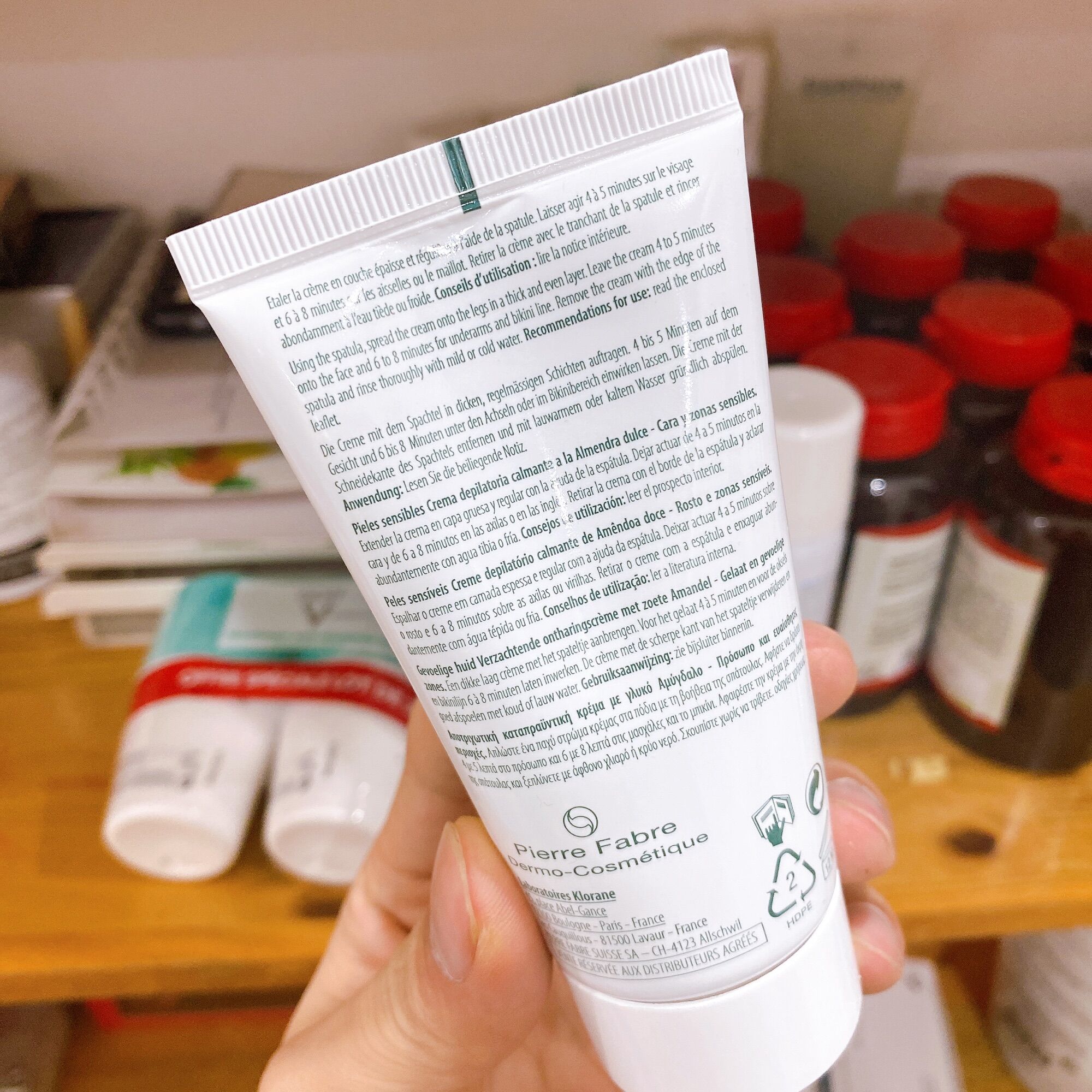 Kem tẩy lông Klorane 75ml dành cho da nhạy cảm
