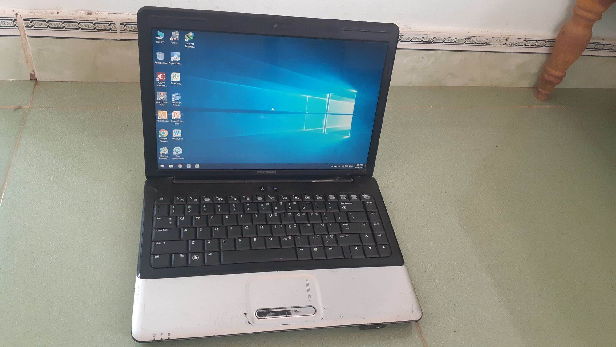 Laptop HP compaq CQ40