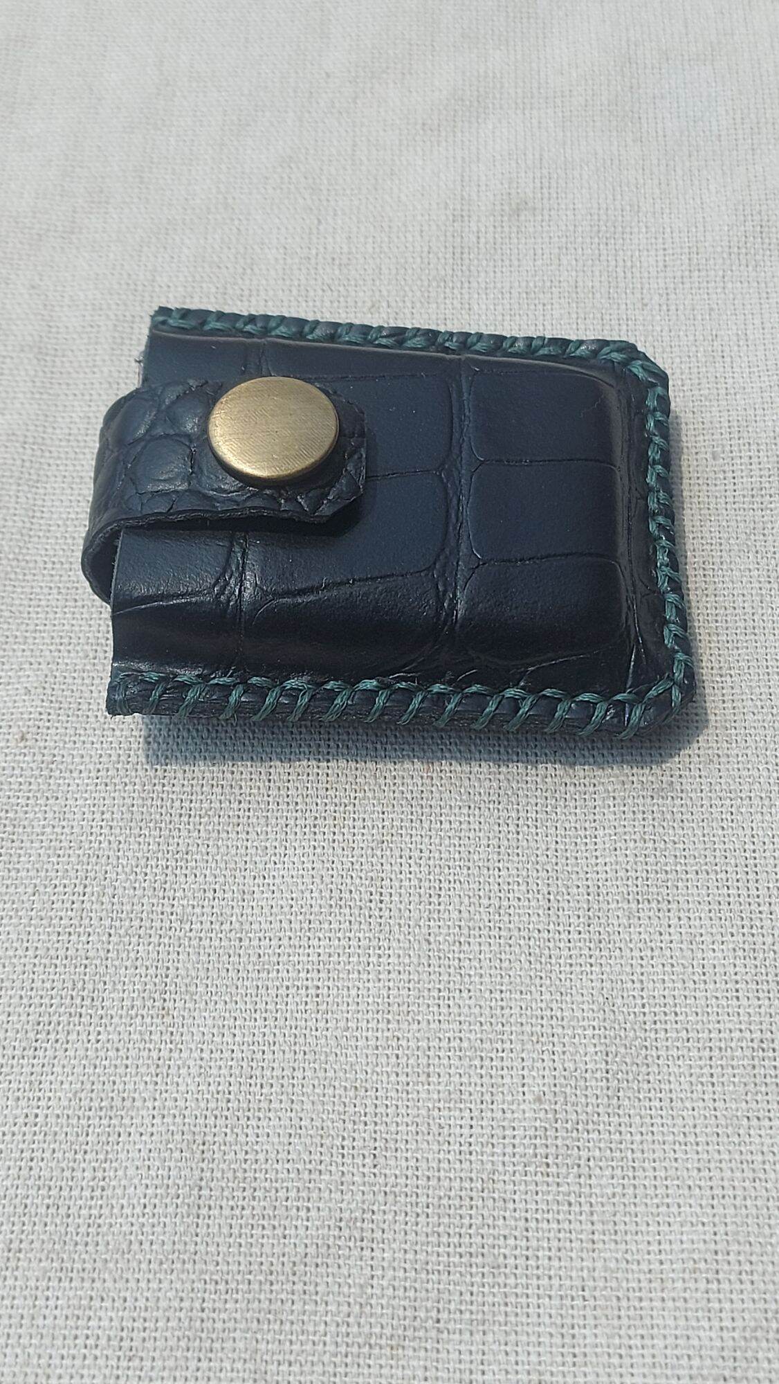 Bao da zippo ( da bò vân cá sấu )