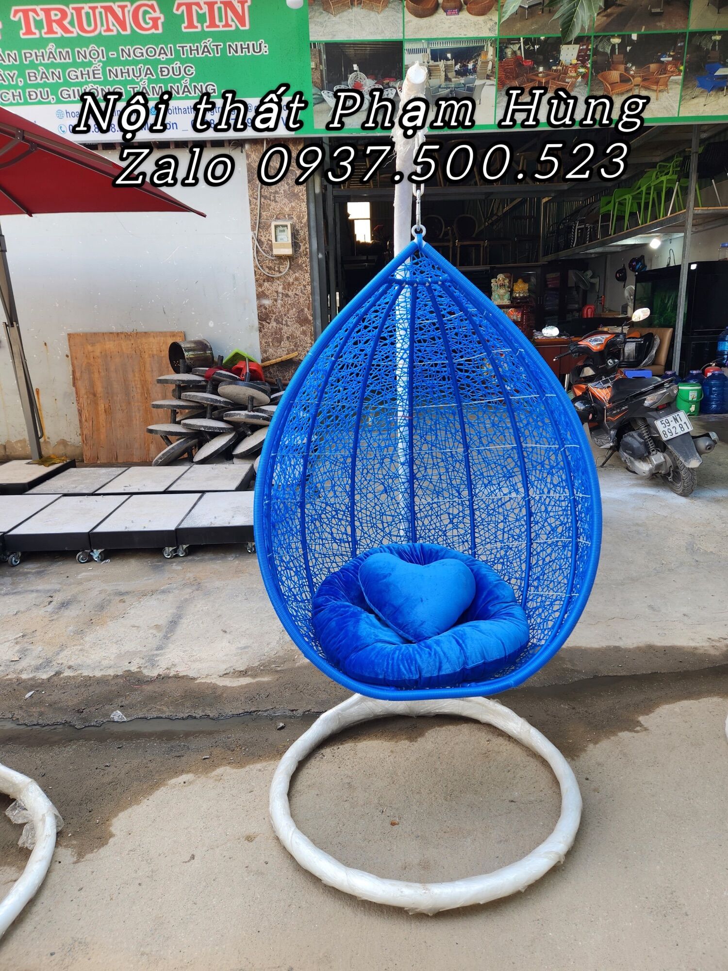 Xích đu trứng sân vườn