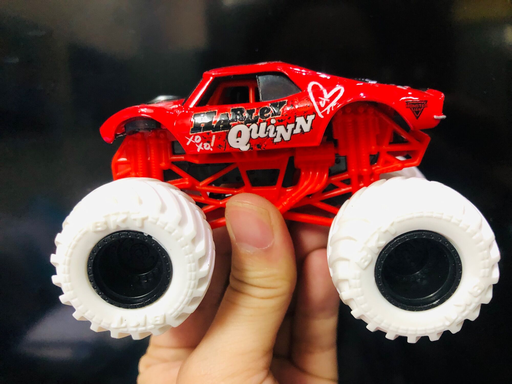 Xe Monster Jam Haley Queen