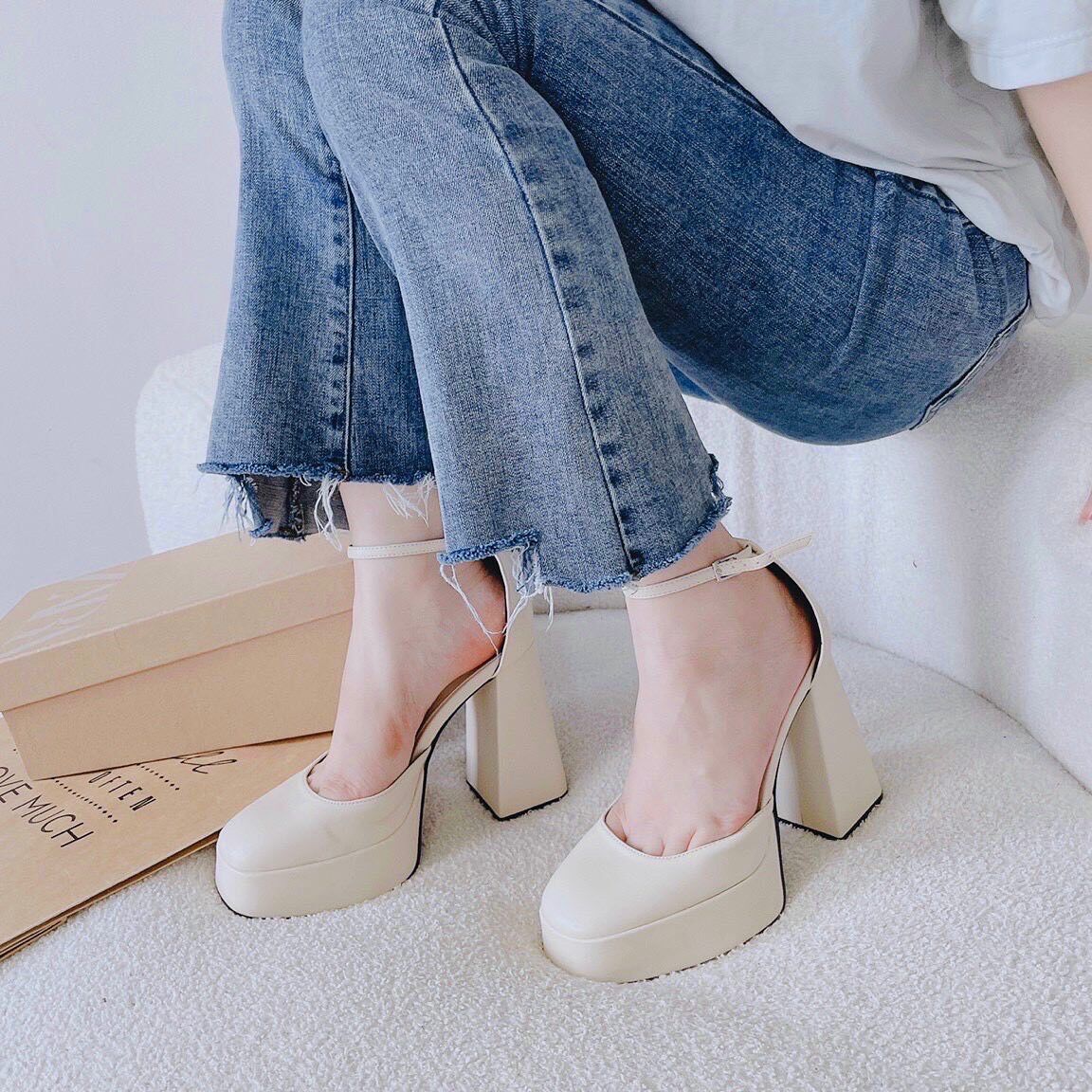 Giày Gót Vuông Đế Đúp Thô 12p