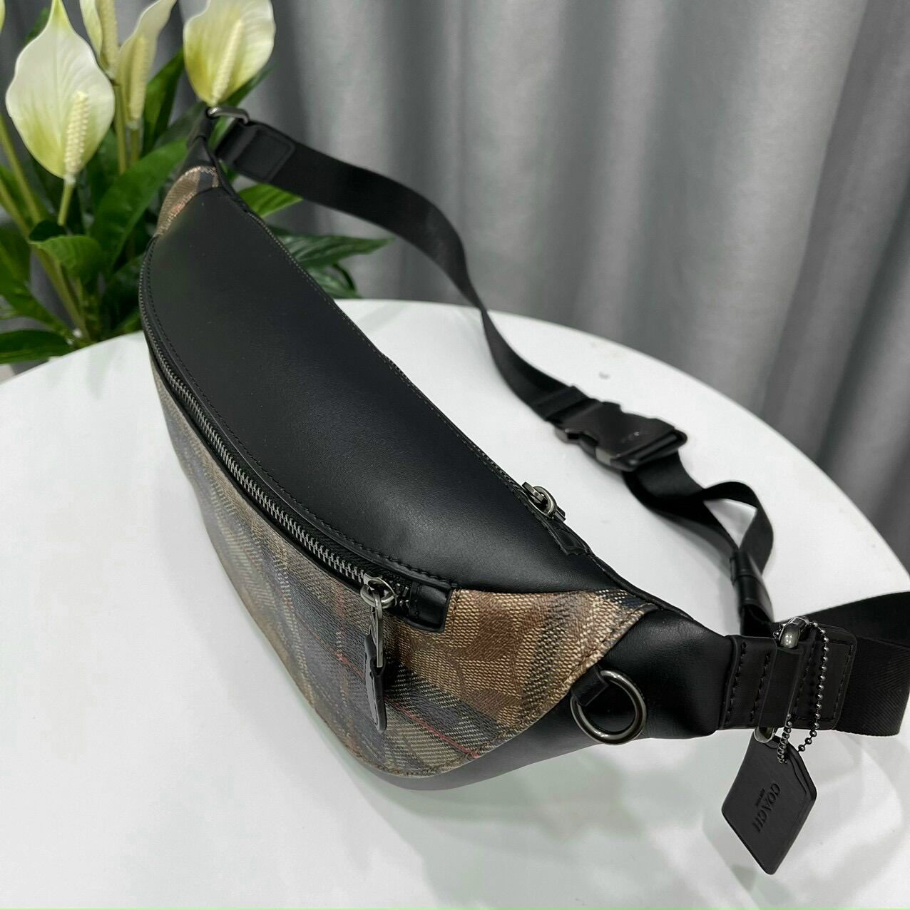 Túi bao tử coach (40-17-7cm)