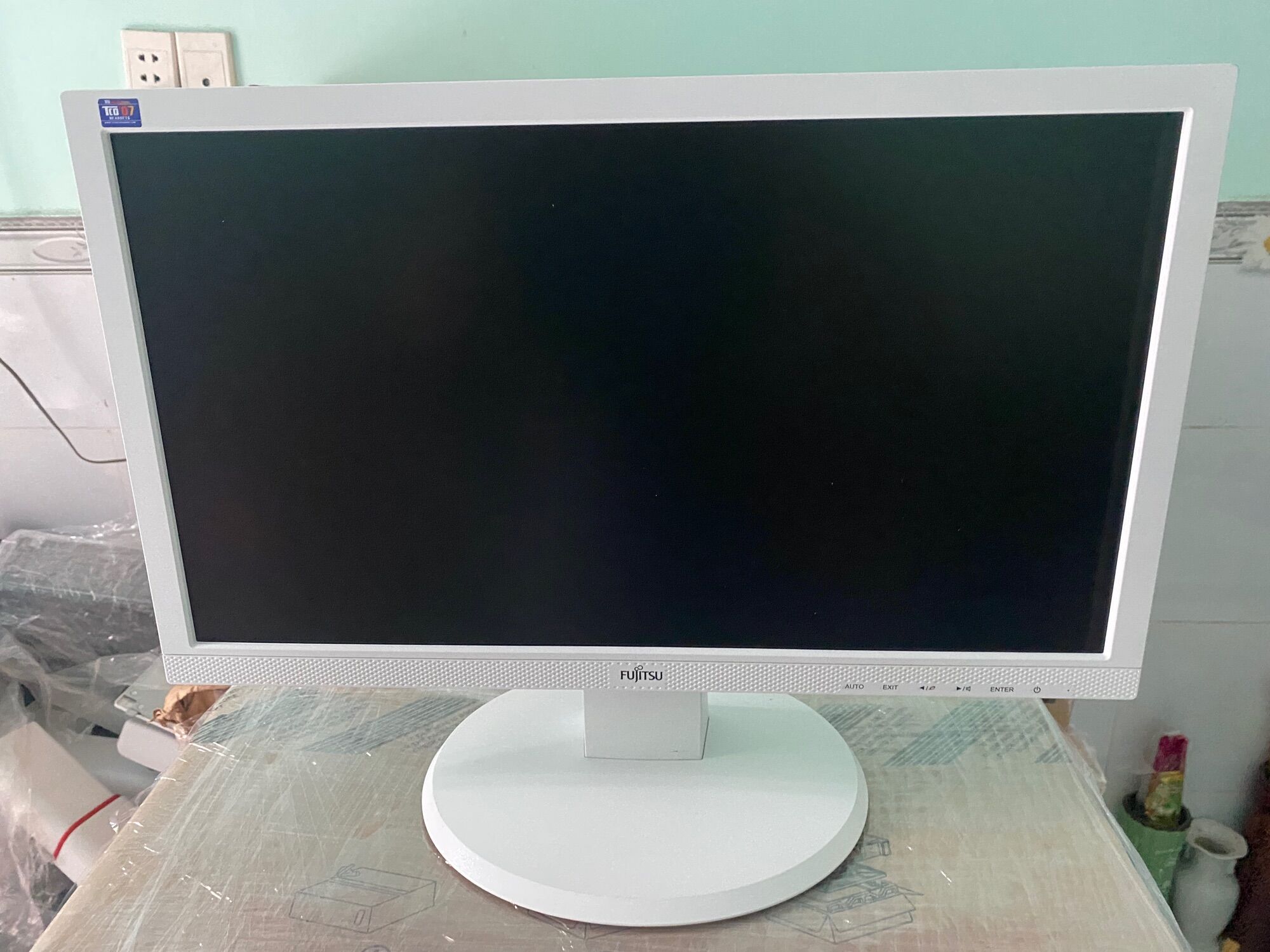 Màn hình vi tính Fujitsu 20 inch renew Fullbox