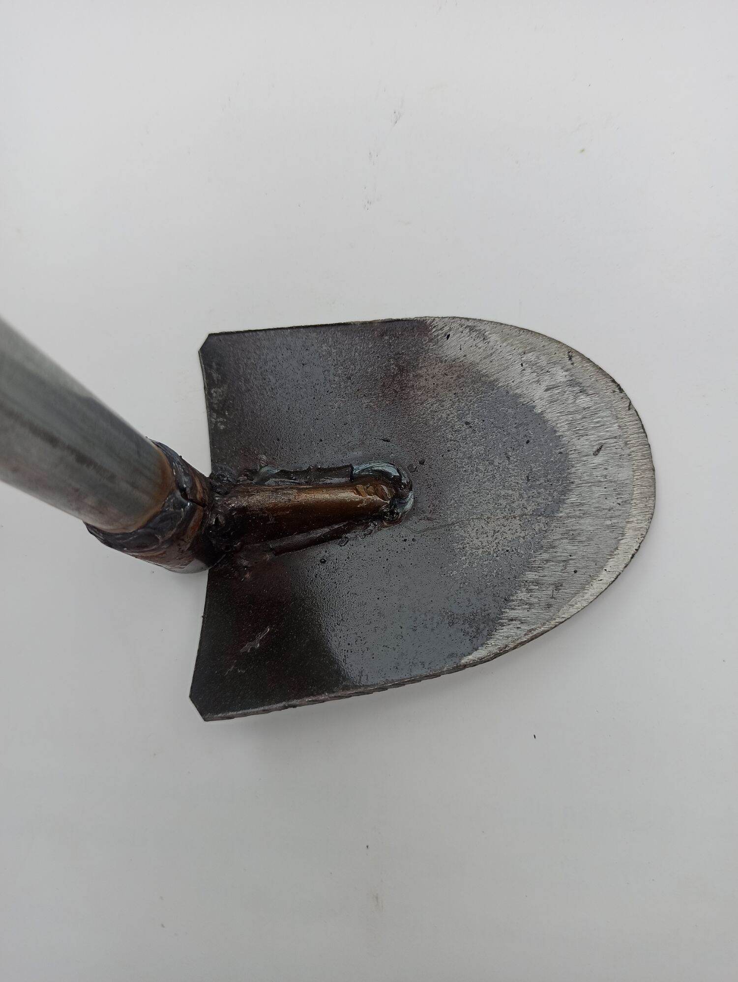 Cuốc nhỏ làm vườn xới cỏ dài 40cm