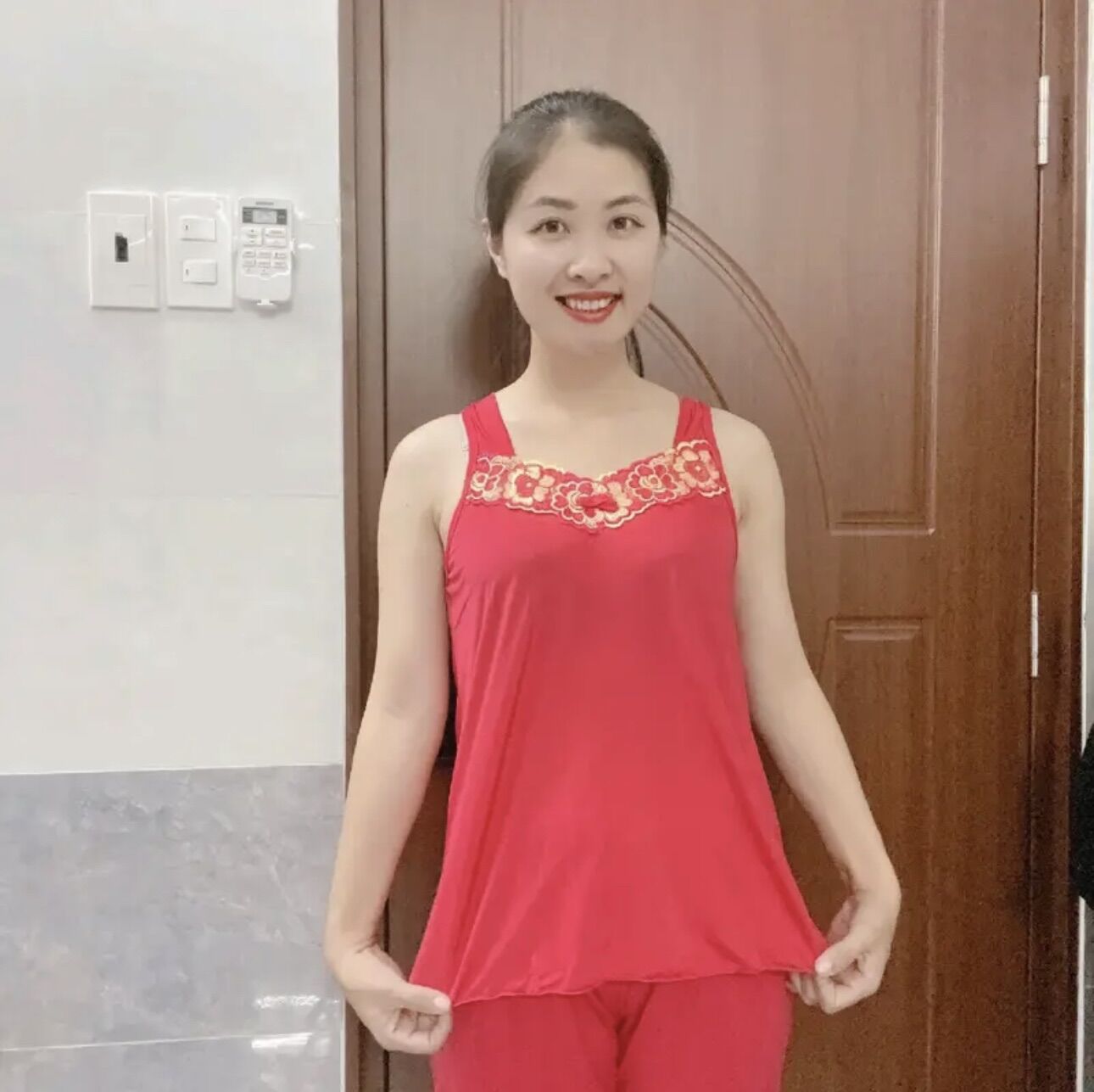 Bộ đùi thun lạnh dây bản phối ren hoa